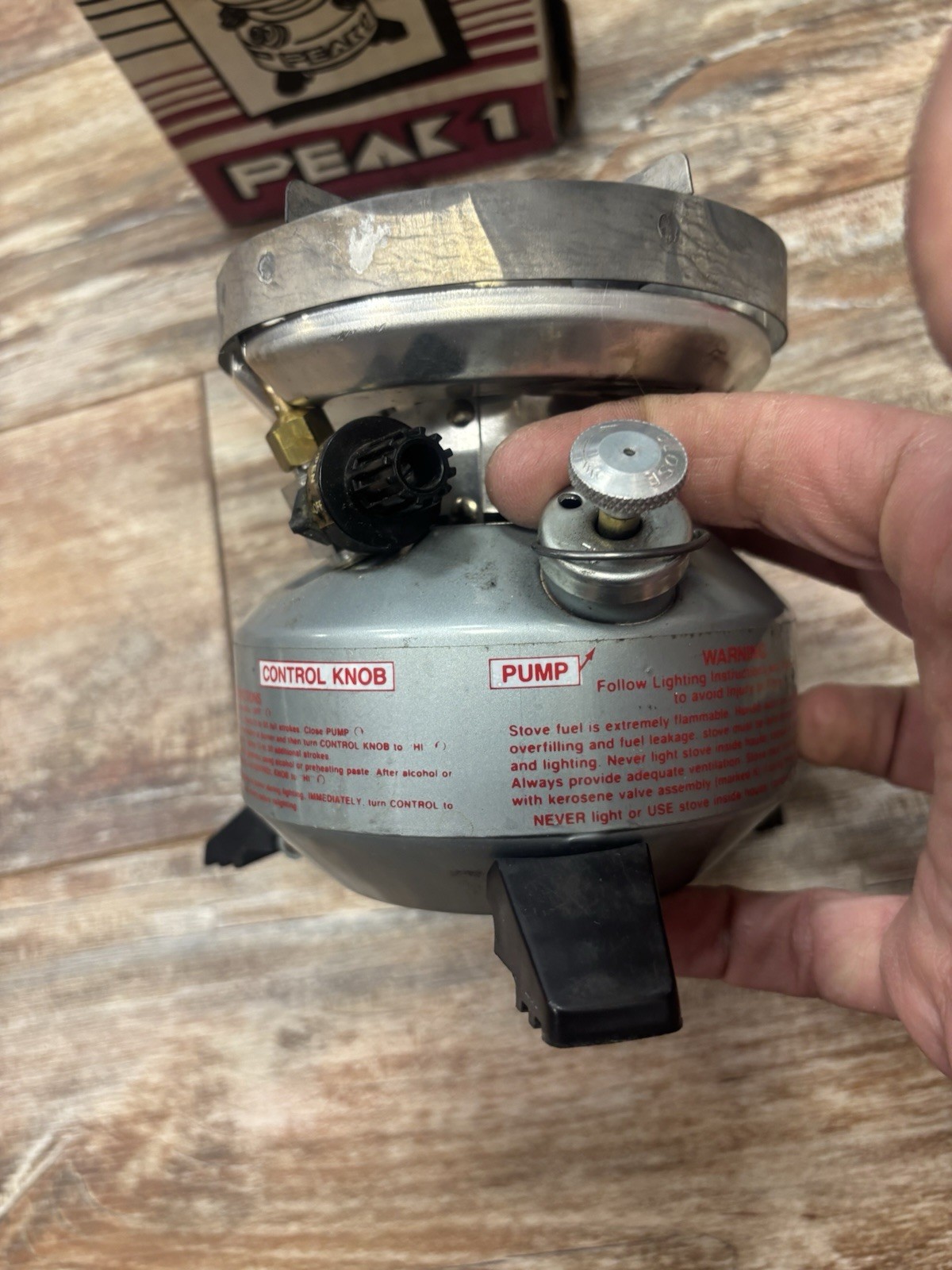 VINTAGE 1980s COLEMAN PEAK 1 MULTI-FUEL BACKPACK STOVE MODEL 550-499 Canada