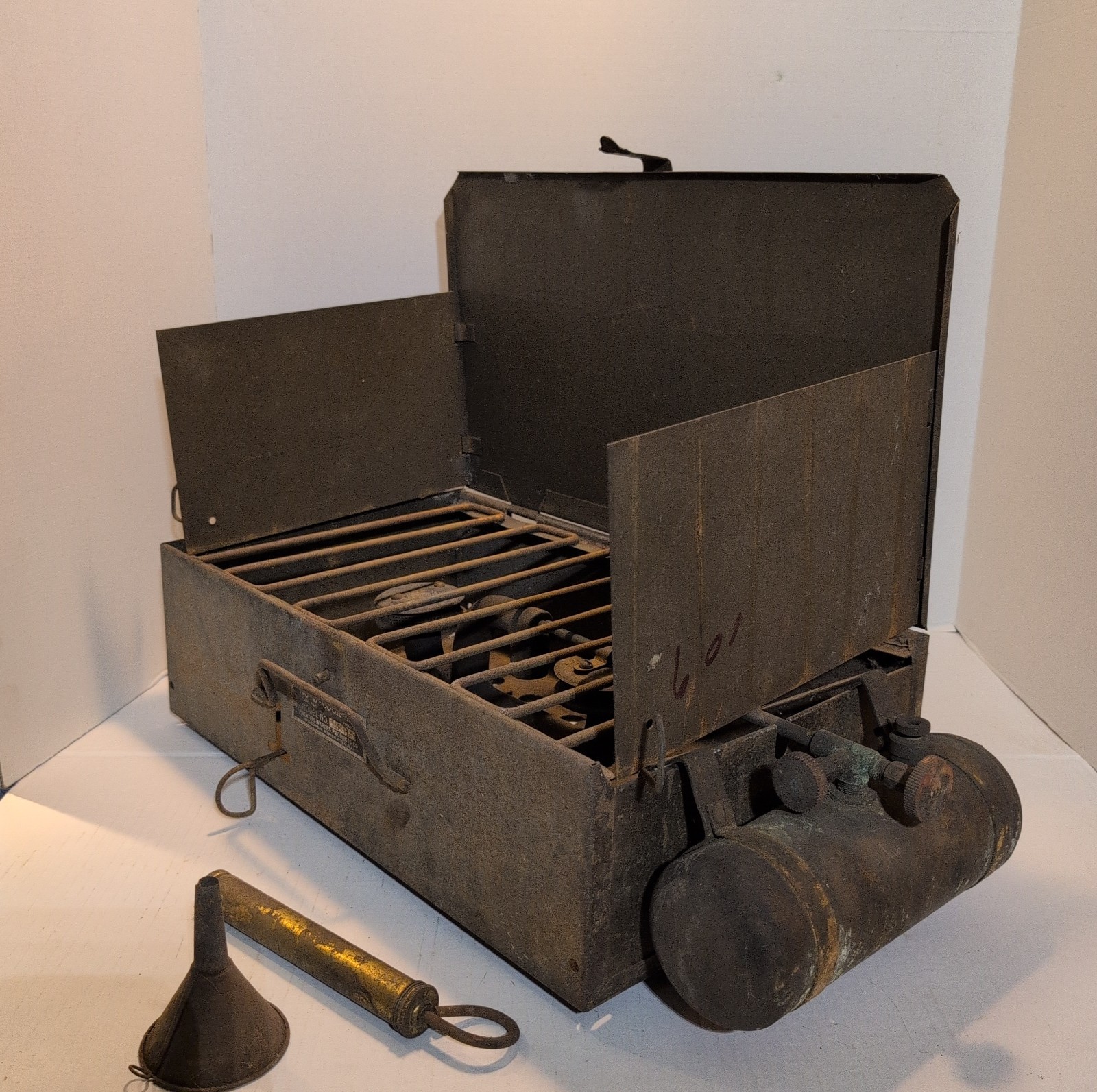Prentiss Wabers Auto Cook Kit Model 8 B Cook Camp Stove 1920`S Brass Tank