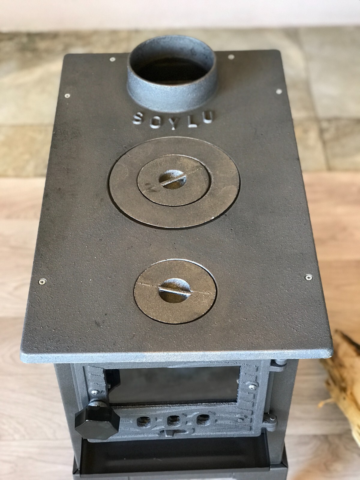 wood and coal burning cast iron stove, camping, caravan and tent stove