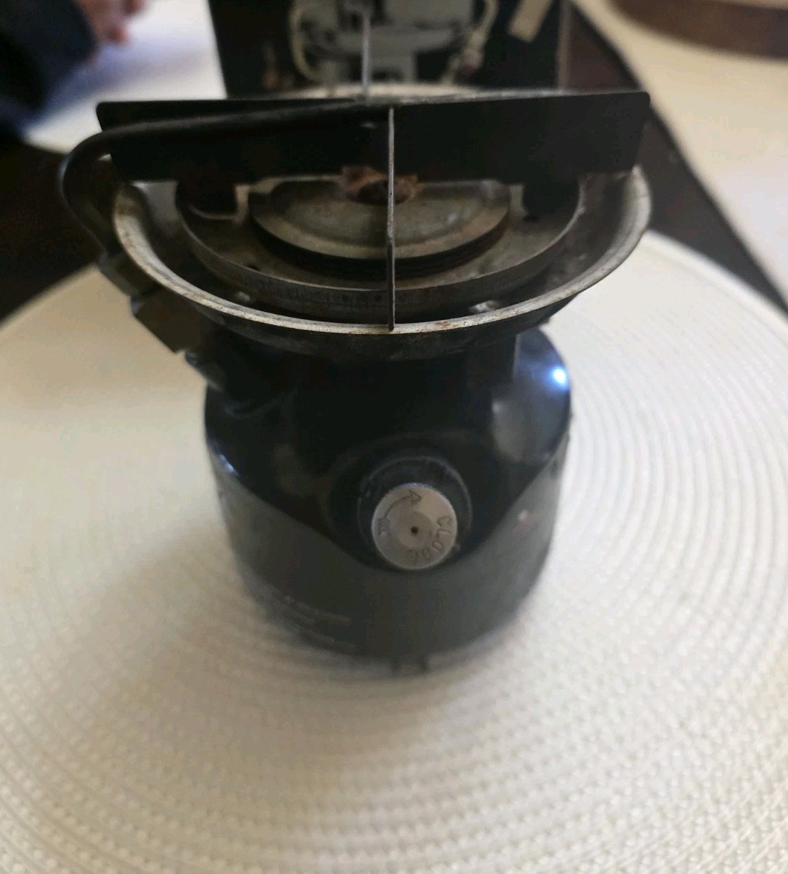 Vtg. Coleman Feather 400B7014 Peak1 Camp Stove Backpacking Stove Untested