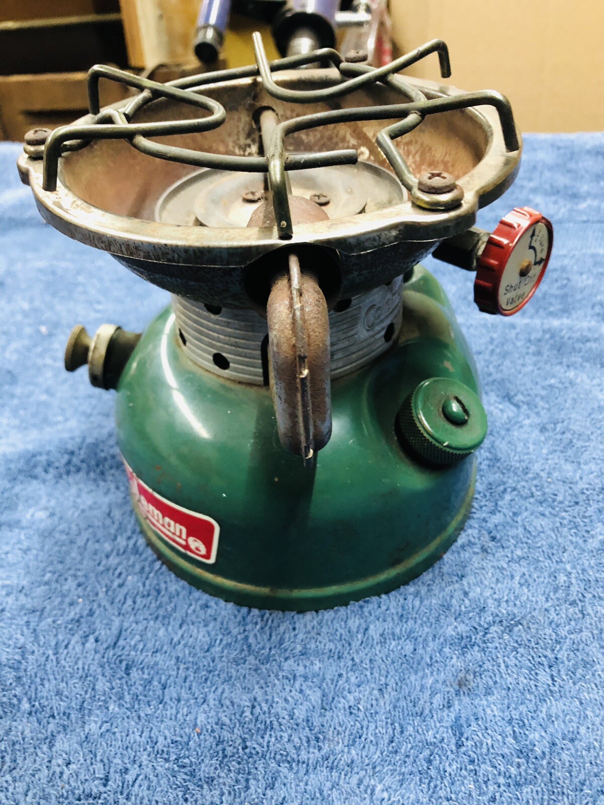Vintage Coleman Model 502 Single Camping Stove 11/1970 . Untested.