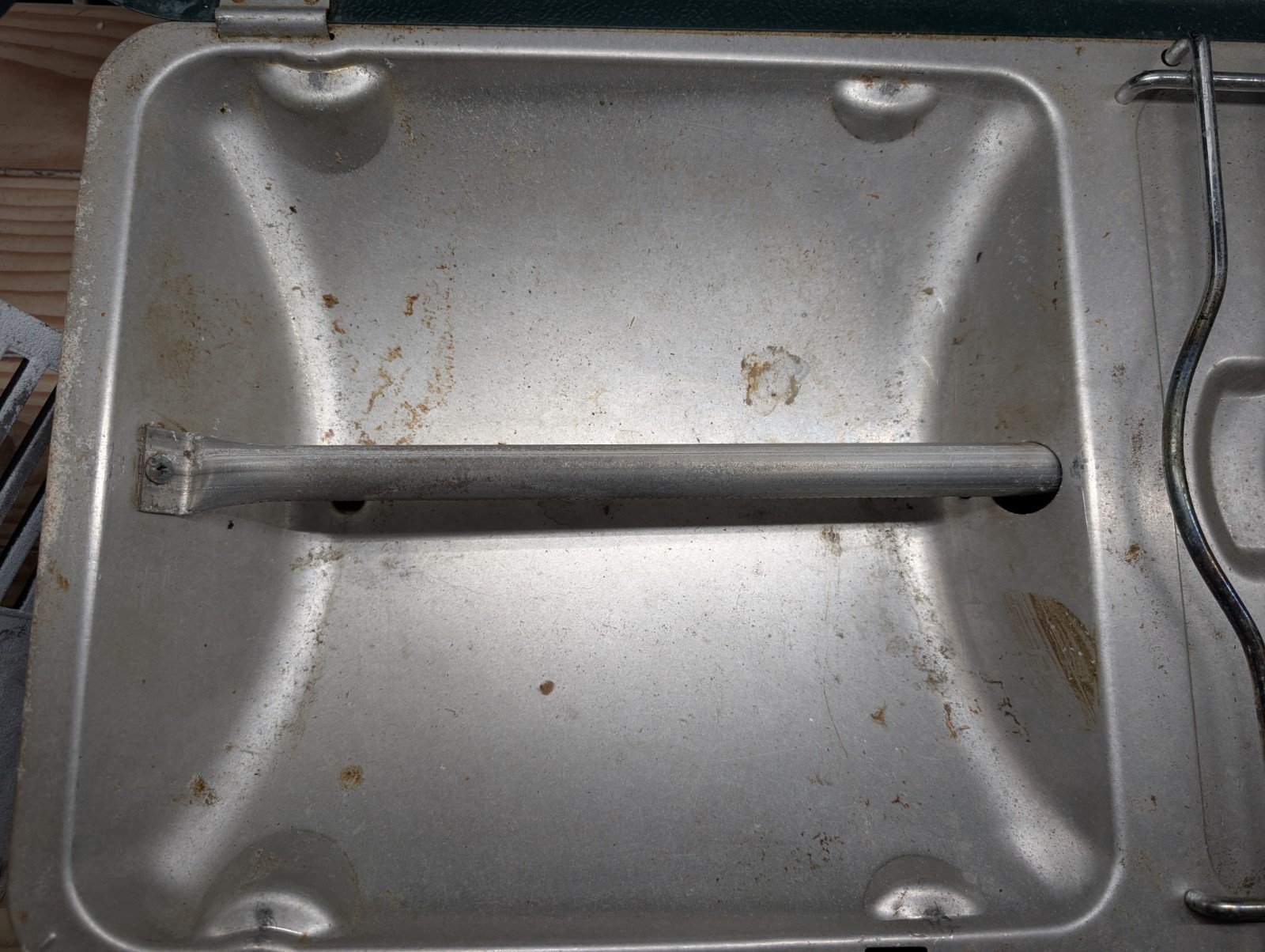 Coleman 9921 Portable Camp Stove Vintage Camping Cook Stove Metal Case
