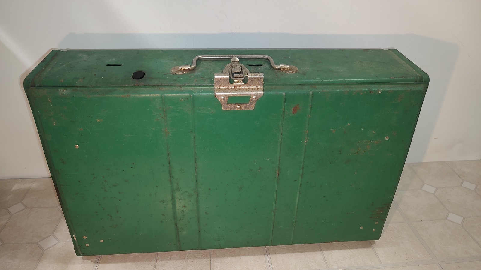 Coleman 413G Dual Liquid Fuel Double Burner Green Metal Camp Stove Tested(Video)