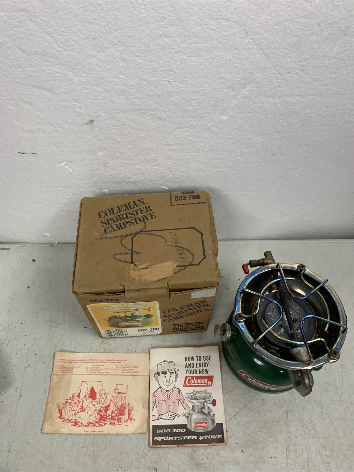 VINTAGE COLEMAN SPORTSTER SINGLE BURNER CAMPING COOKING STOVE MODEL 502-700 1984