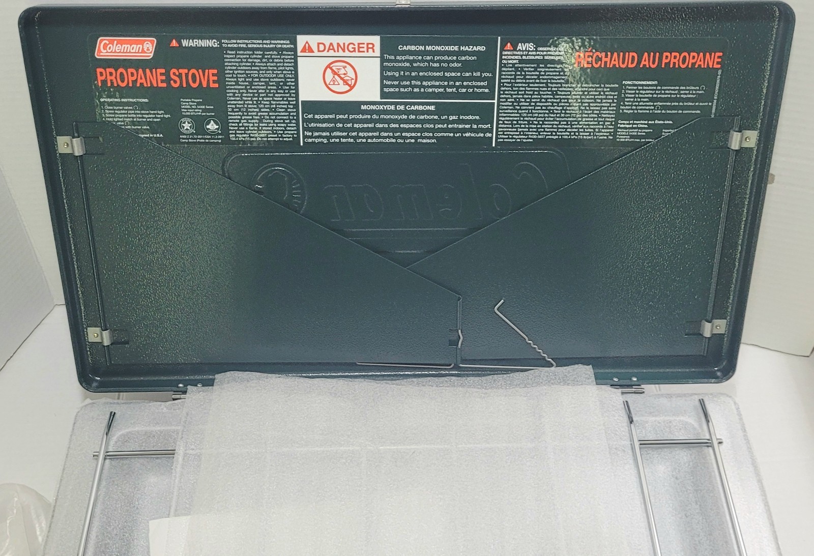 Coleman® 20,000 BTU Classic Propane Gas Camping 2 Burner Stove