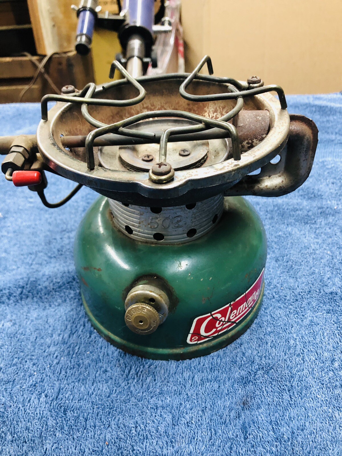 Vintage Coleman Model 502 Single Camping Stove 11/1970 . Untested.