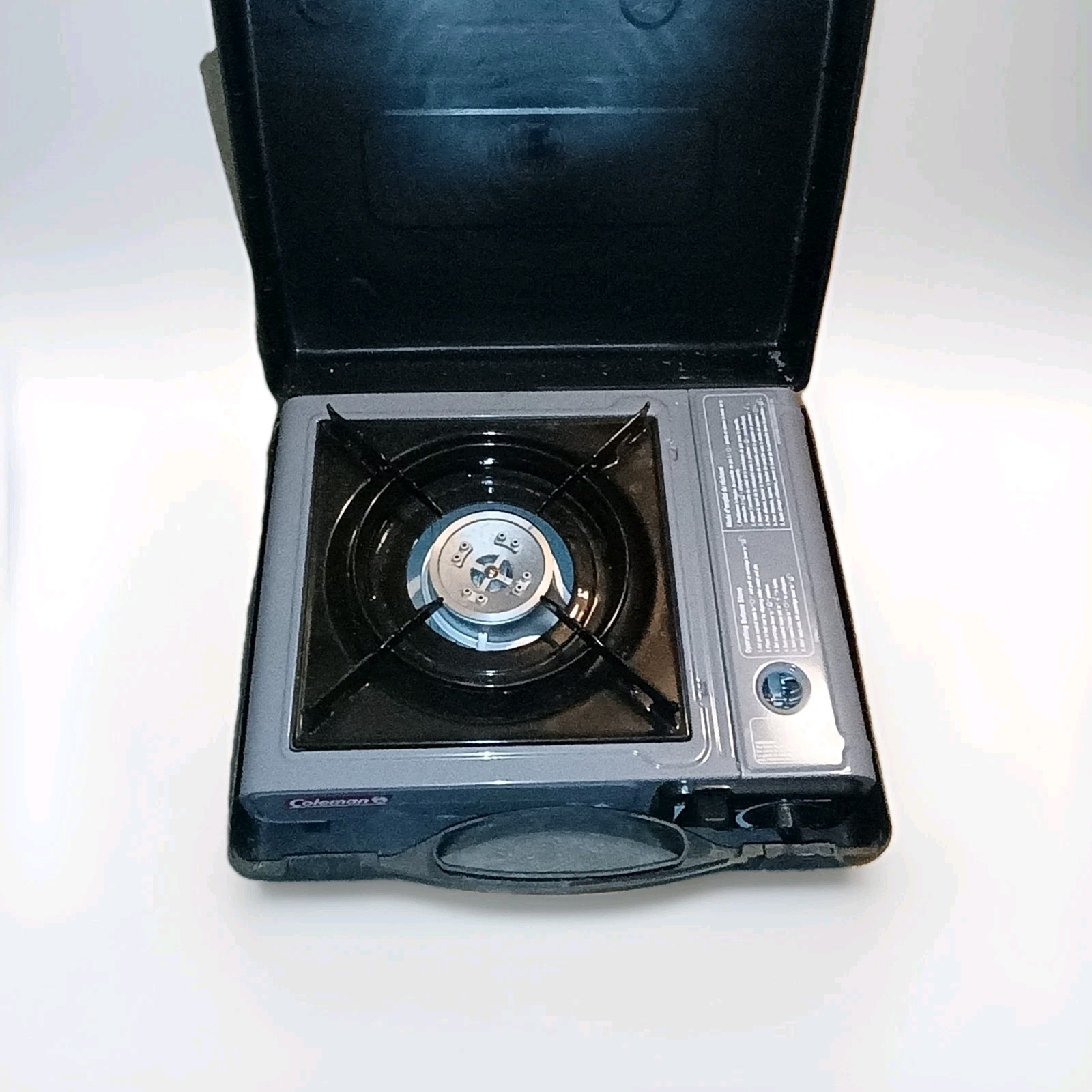 Coleman Portable Butane Camping 1 Burner Stove w/case Model 2800 Series