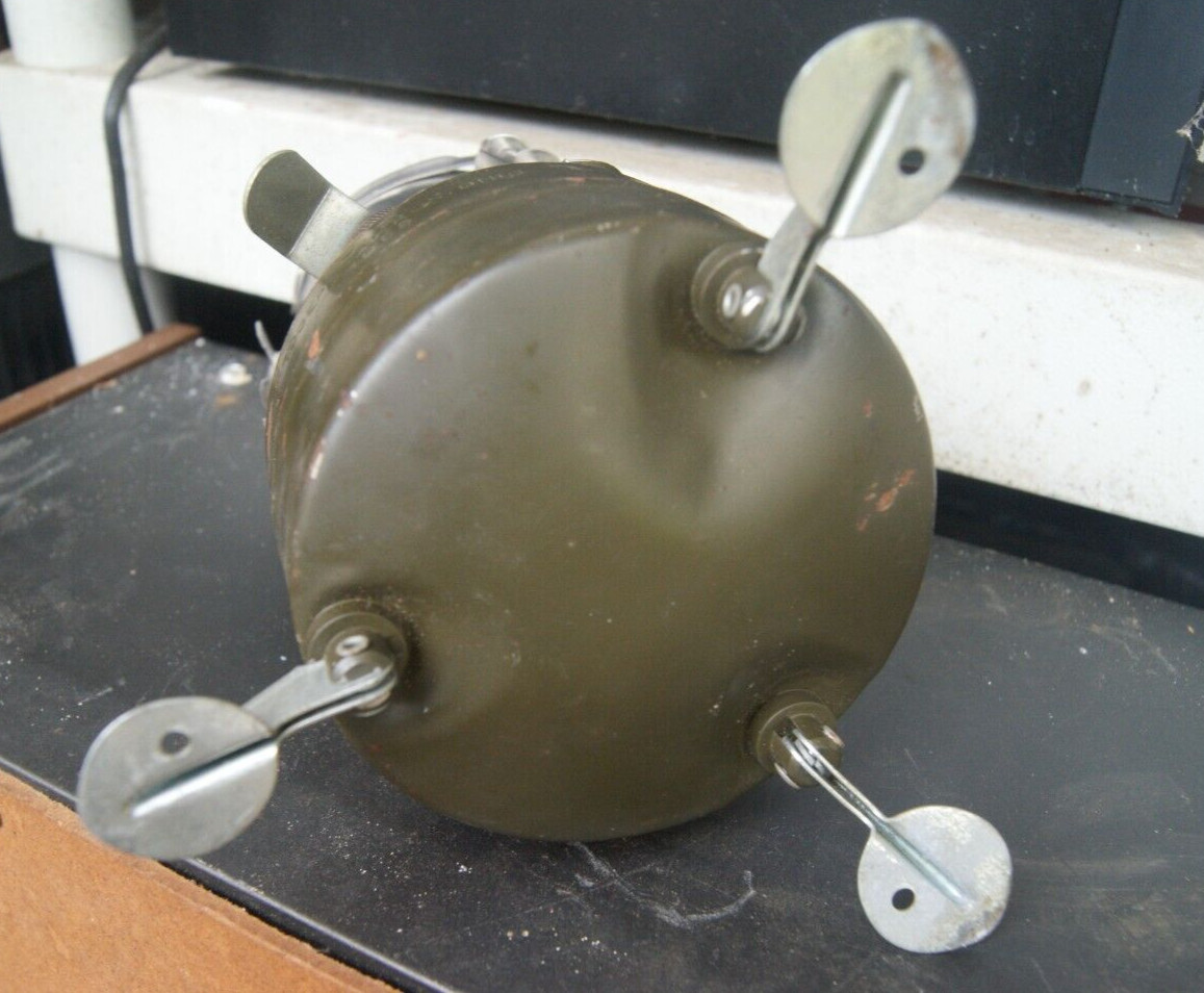 1965 M-1950 GASOLINE MILITARY STOVE