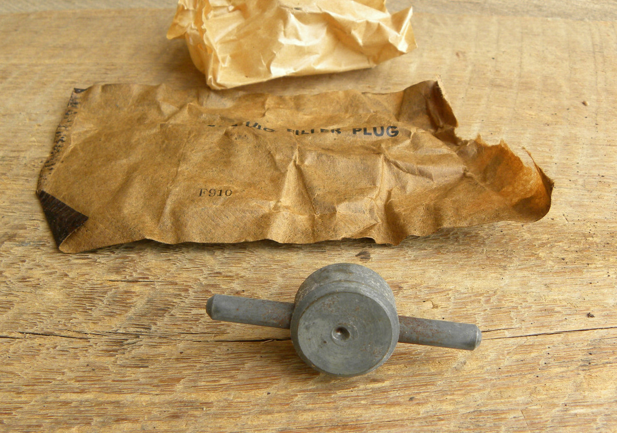 Coleman 523 Military Stove Filler Plug, 523-140 ( READ )
