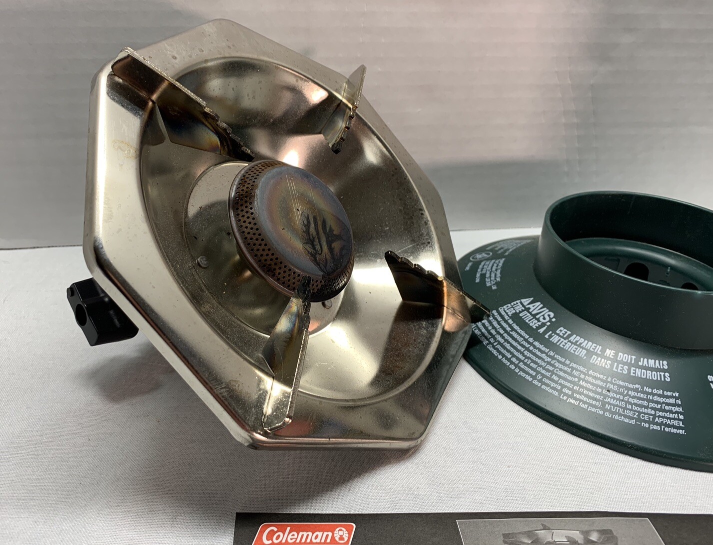Vintage Coleman #5431-700G One Burner Propane Stove with Stand & Box