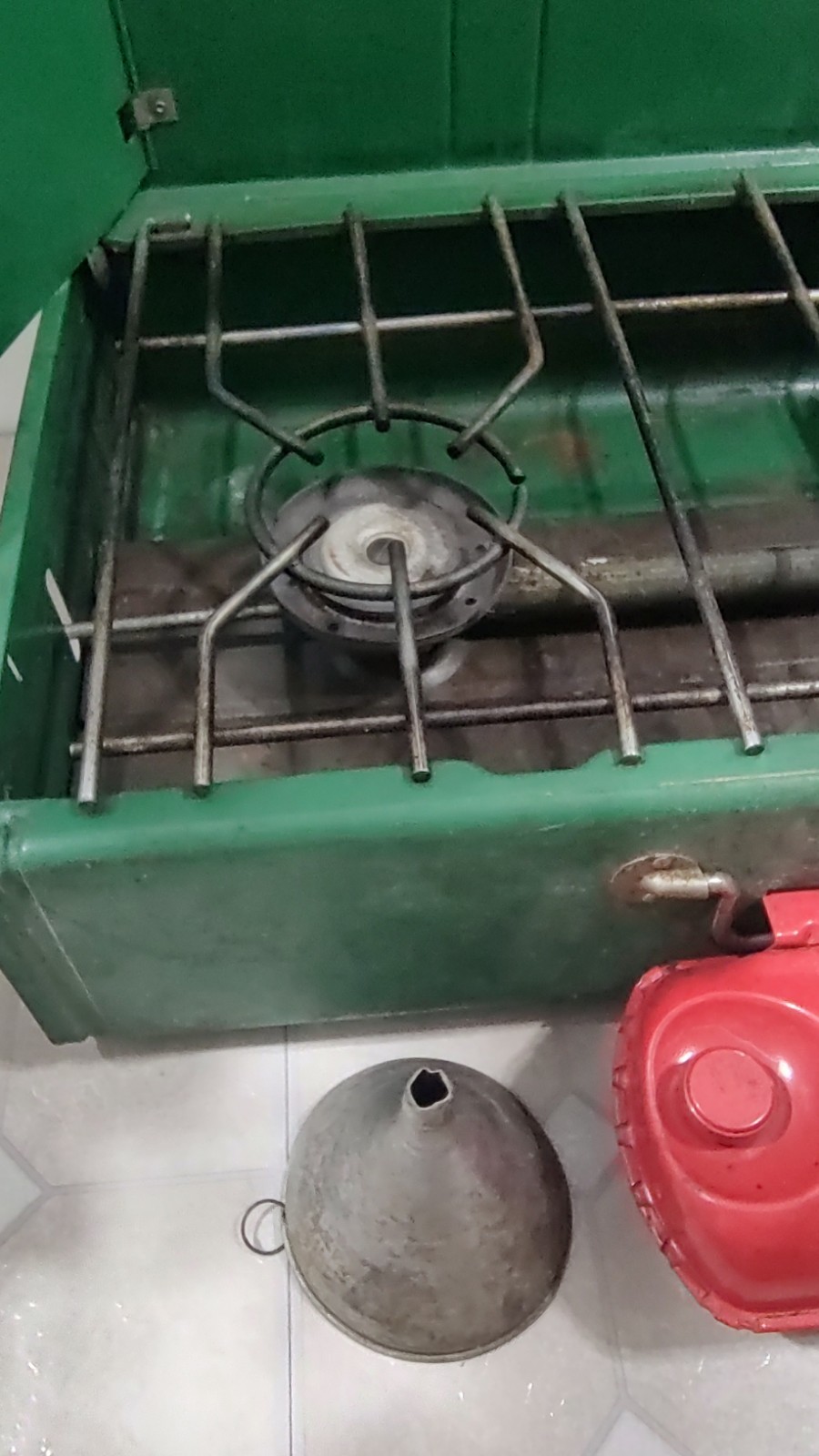 Coleman 413G Dual Liquid Fuel Double Burner Green Metal Camp Stove Tested(Video)