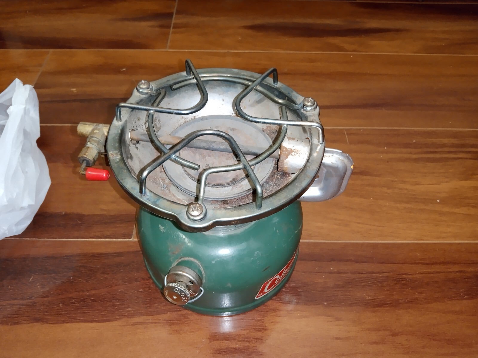 Vintage 1969 Coleman Sportster Single Burner Camping Stove 502-700