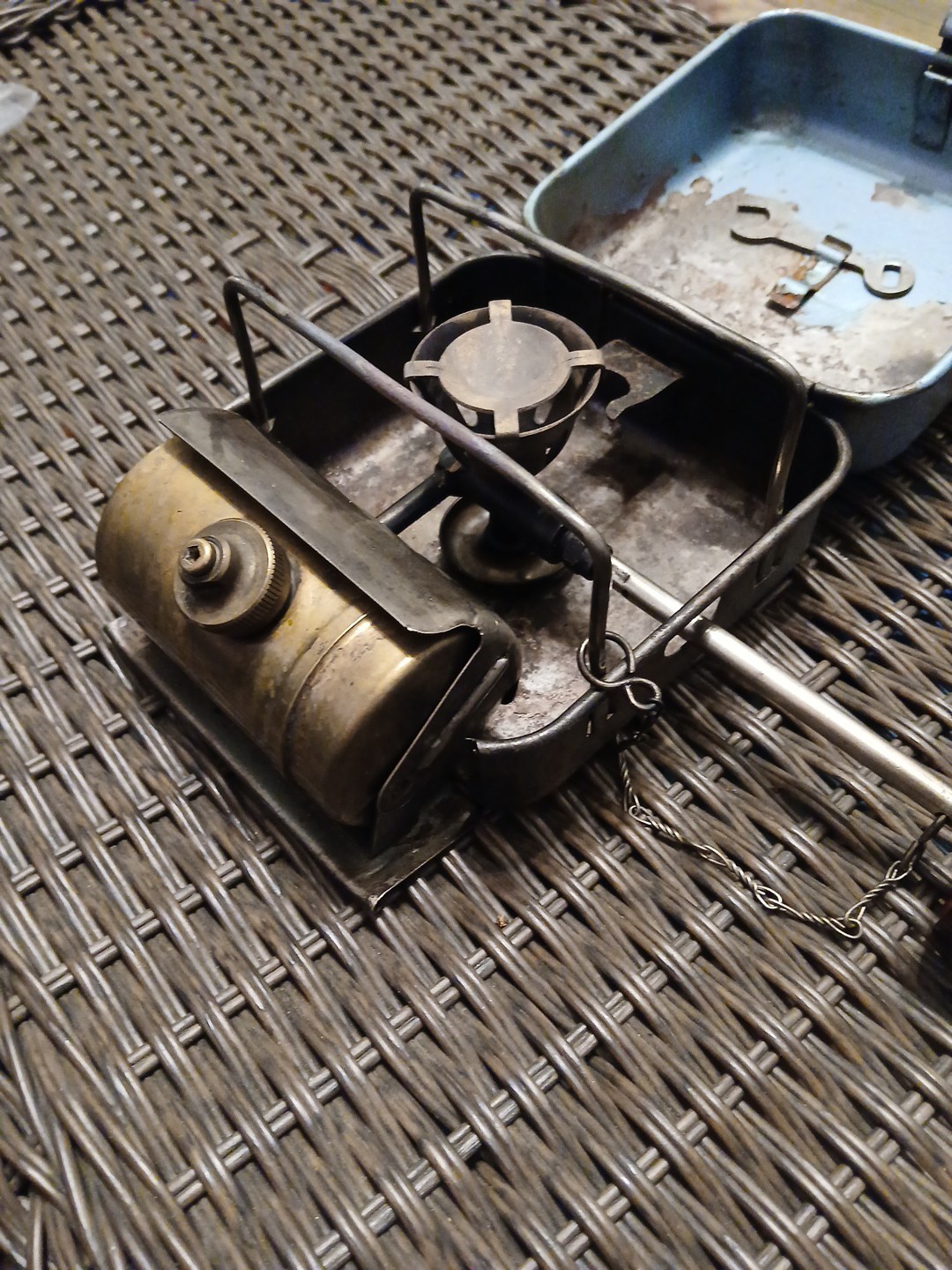 Vintage Optimus International 8R Gasoline Made In Sweden Camping Hiking Stove