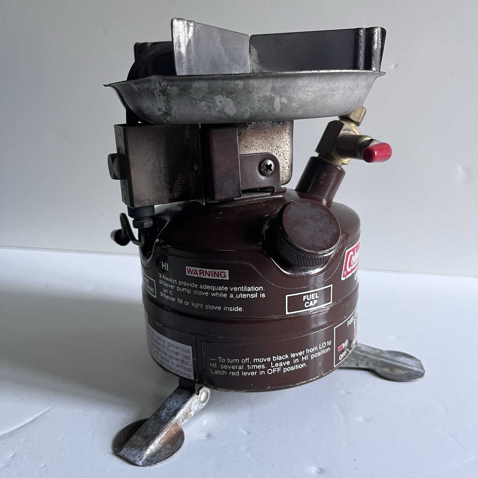 Vintage Coleman Peak 1 Model 400 Brown Backpack Camp Stove Working 8/79 Date