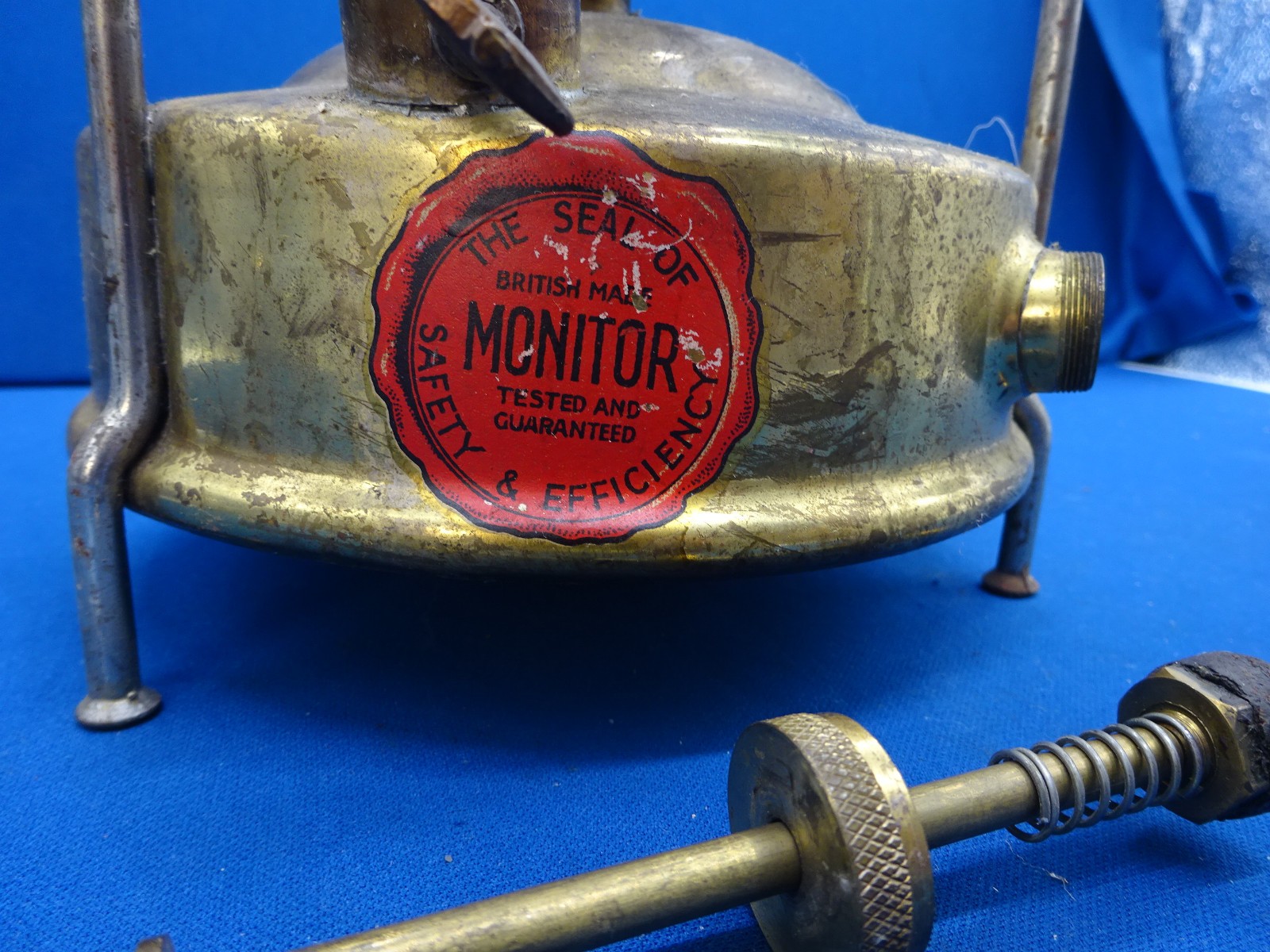 1 x Monitor Stove British Made – Free Shipping Worldwide US Tariffs Included
