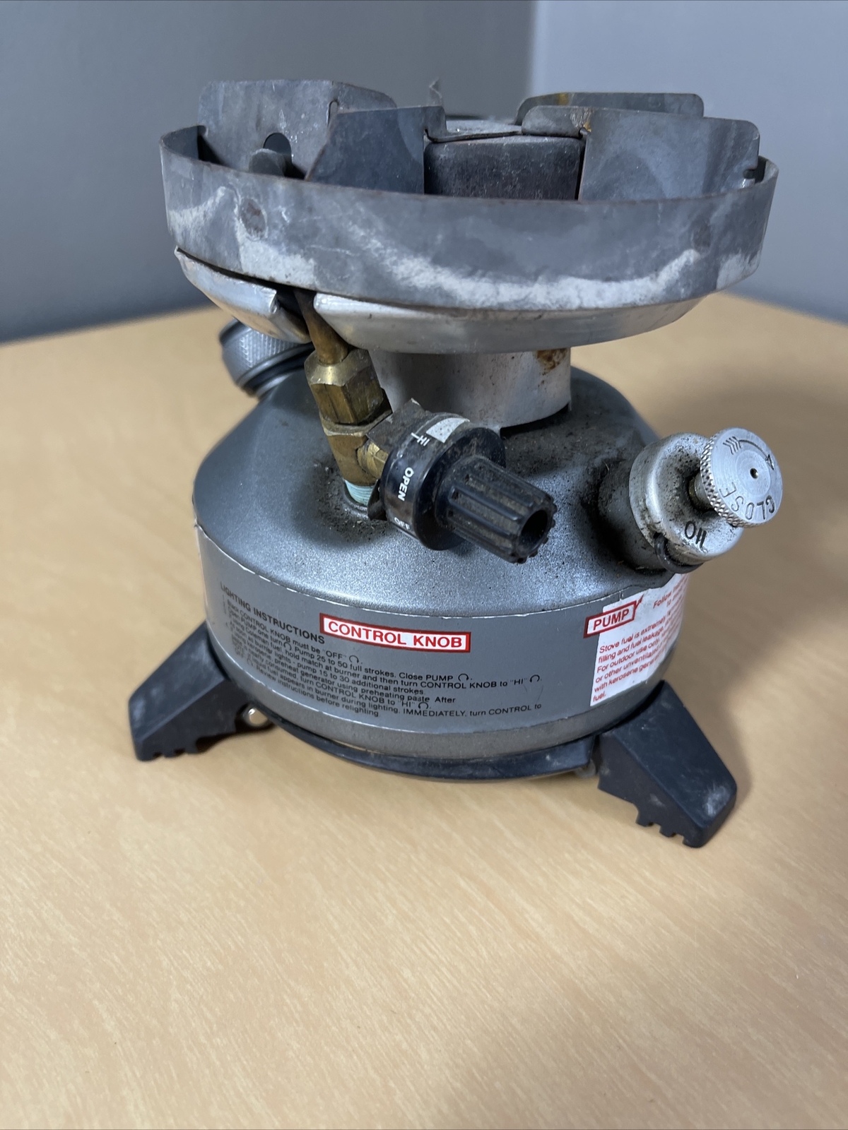 Coleman Peak 1 Model 550B Backpacking Multi Fuel Camp Stove 07/90