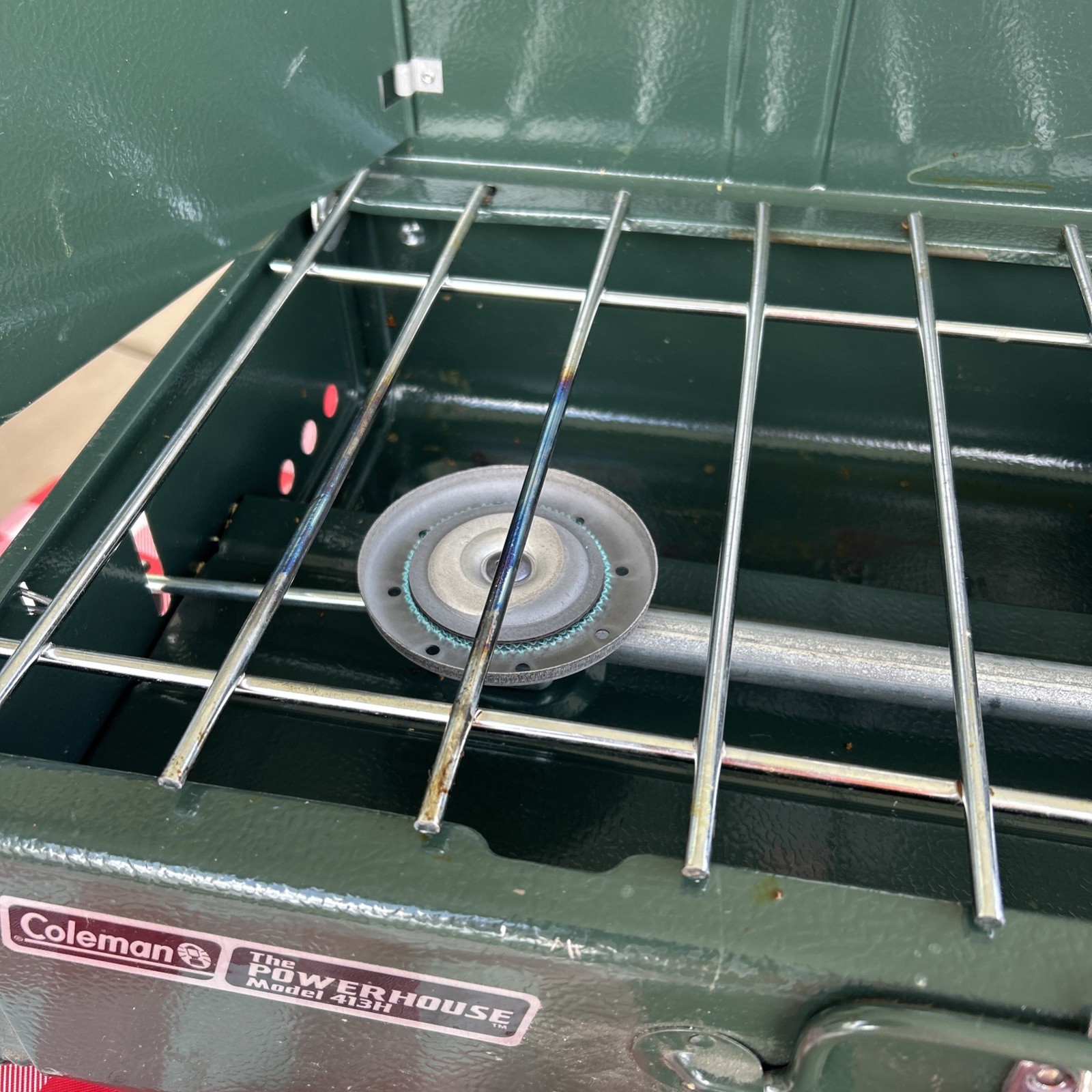 Coleman 413H Powerhouse Dual 2-Burner Gas Camp Stove Date 10/94