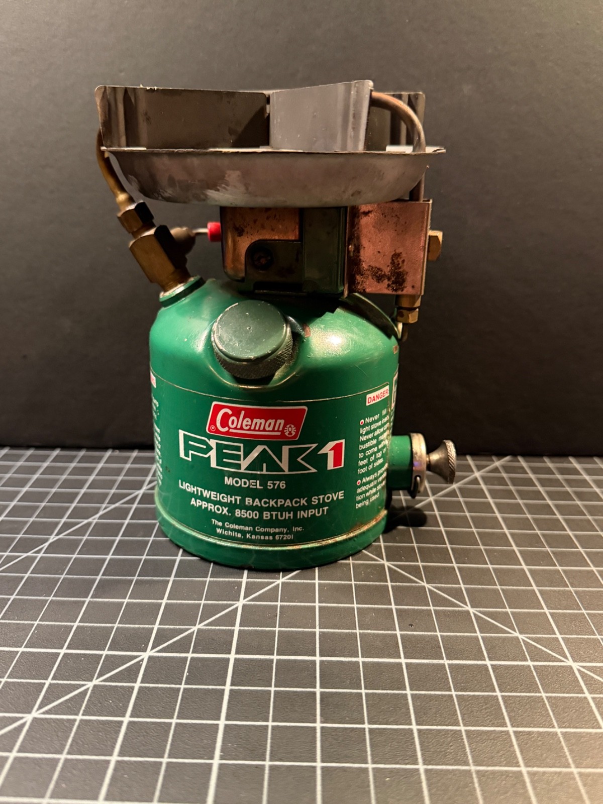 Vintage Coleman PEAK 1 Model 576 700 Lightweight Backpack Stove with Box Canada