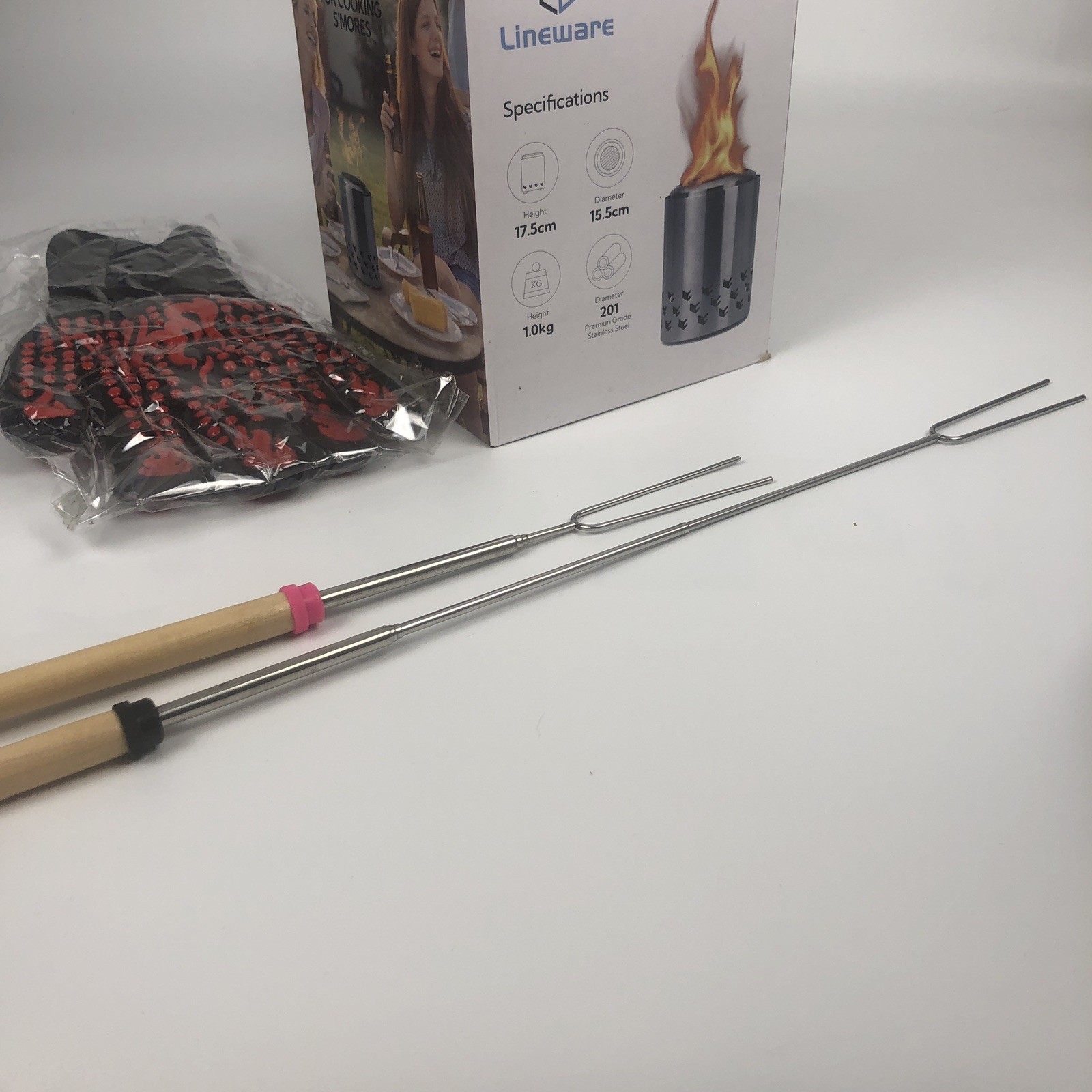 Table-Top Fire Pit Wood-Burning Camp Stove Telescoping Skewers Mitt S’mores READ