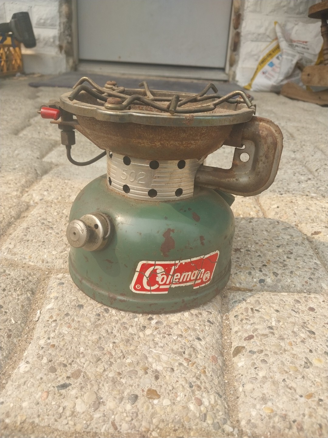 Vintage Coleman 502 One Burner Stove 12/70 Camp Cooking