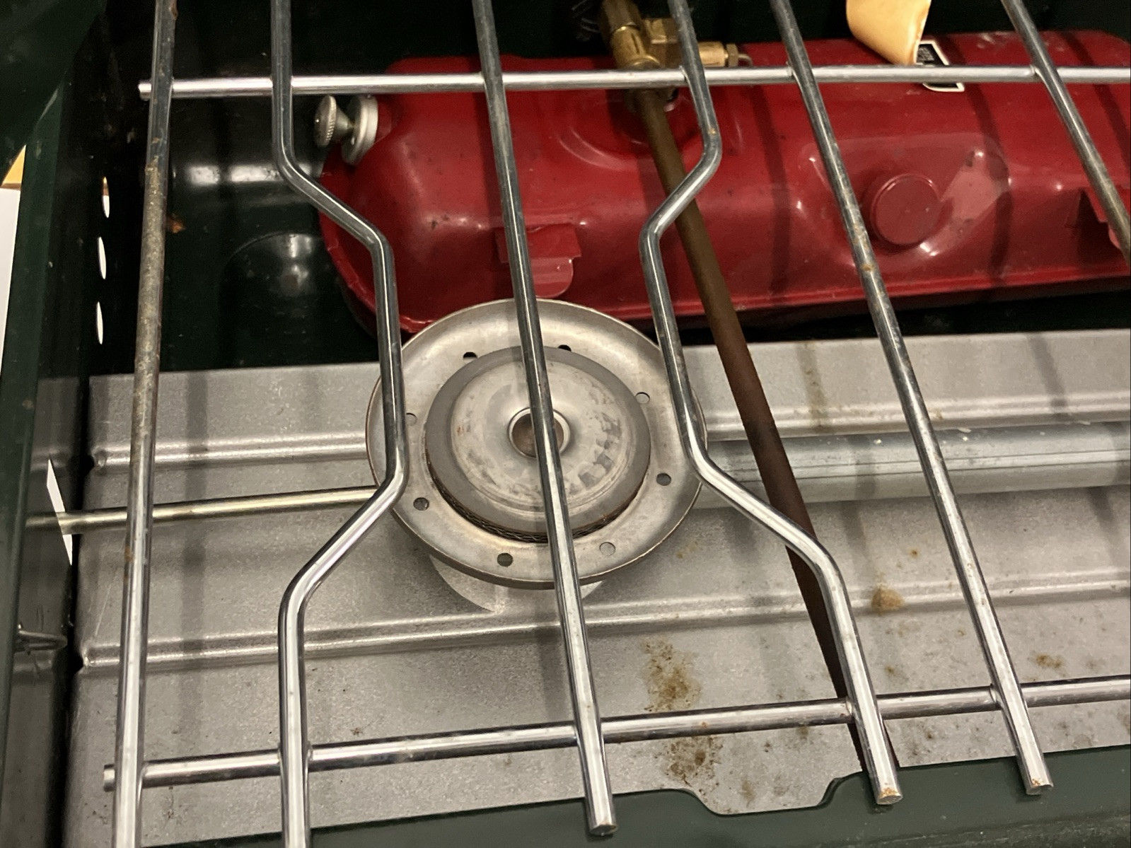 Vintage Coleman 413H Two Burner Camp Stove