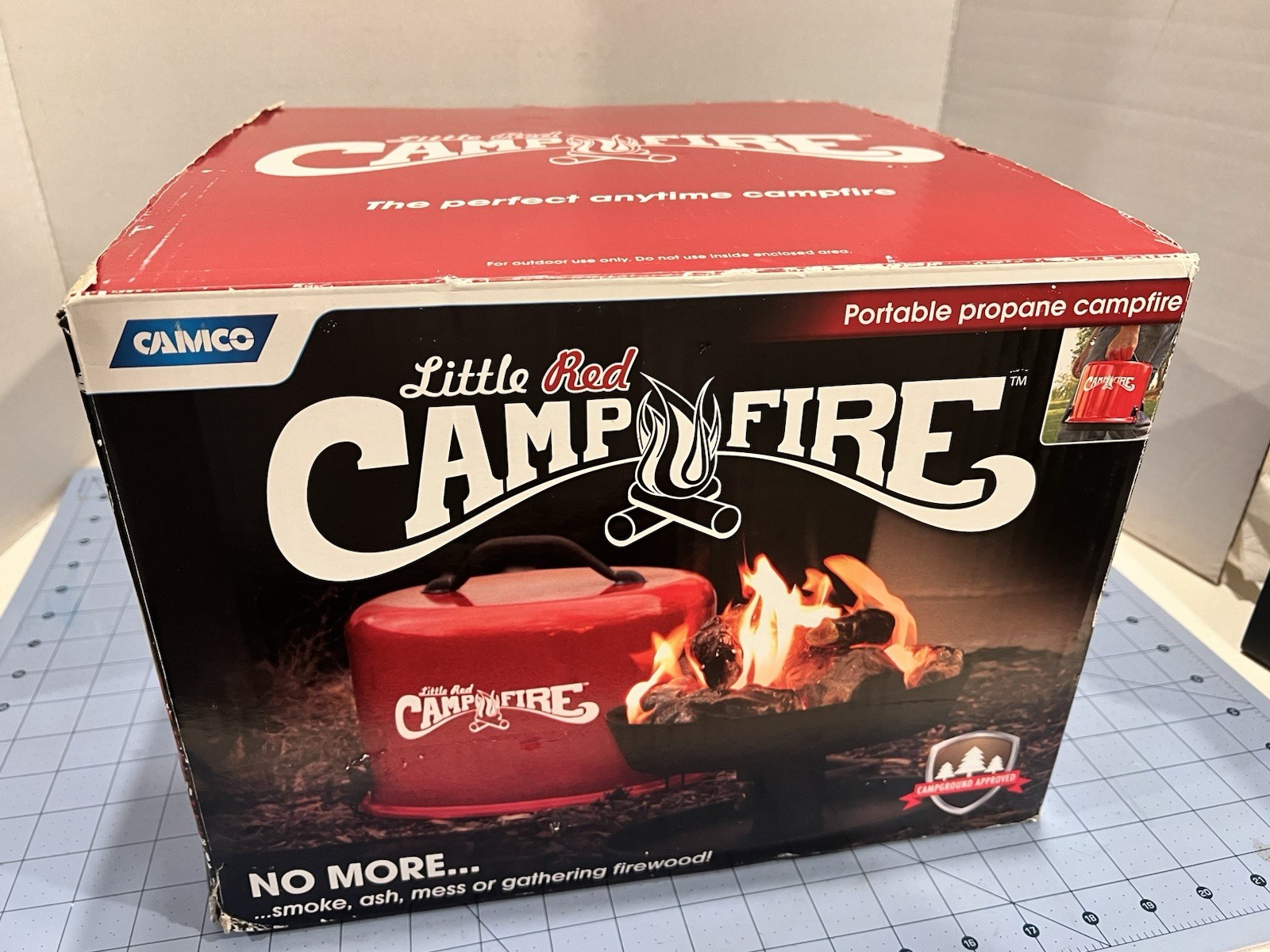 CAMCO CAMPFIRE LITTLE RED CAMP STOVE OLD STOCK NEW IN BOX RARE LOGS FIRE PIT