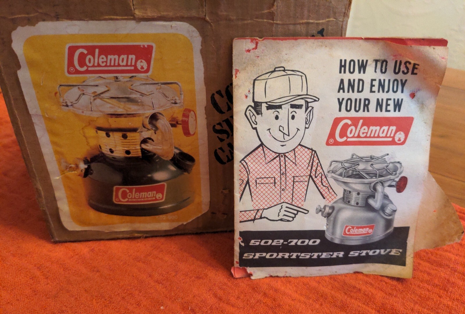 VinTagE 1979 COLEMAN SPORTSTER CAMP STOVE Model 502-700 w Box and Manual