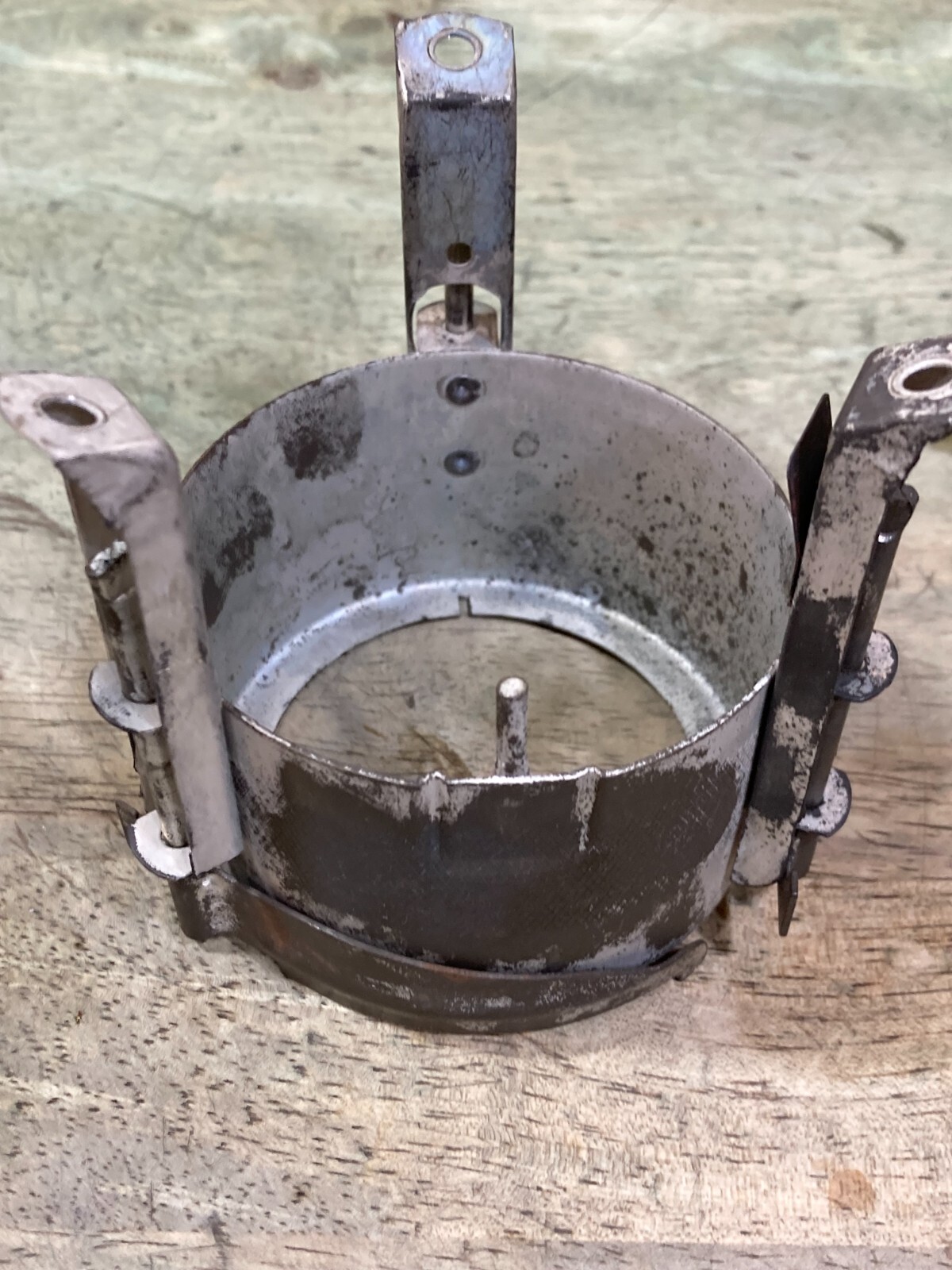 M1950 Rogers Stove – Grate – Discoloration – From Un-fired Stove