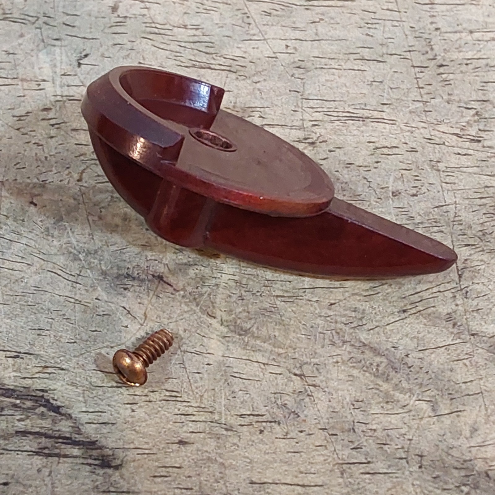 M1950 Wyott Military Stove – Valve Wheel Knob and Screw – Melted on edge