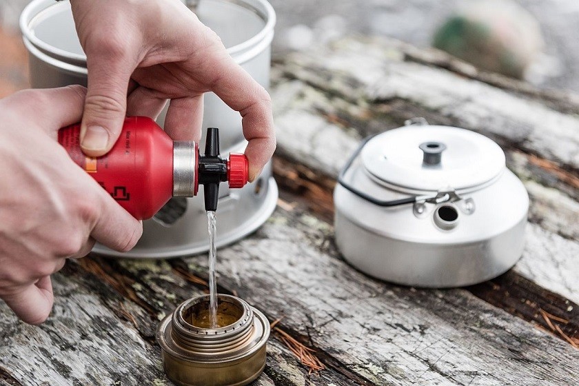 TRANGIA FUEL BOTTLE WITH SAFETY VALVE 3 SIZES SUIT MULTIPLE FUEL TYPES