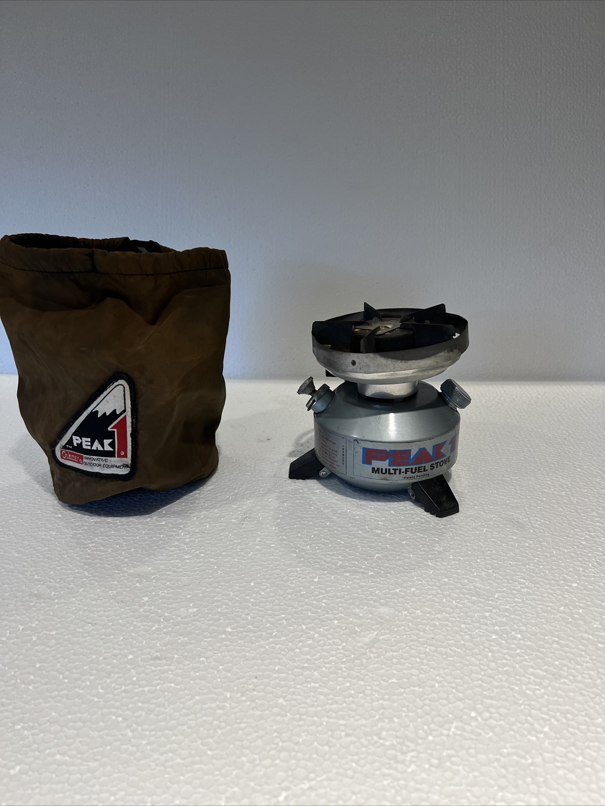 Coleman Peak 1 Multi Fuel Camp Stove Model 550B Vintage Untested