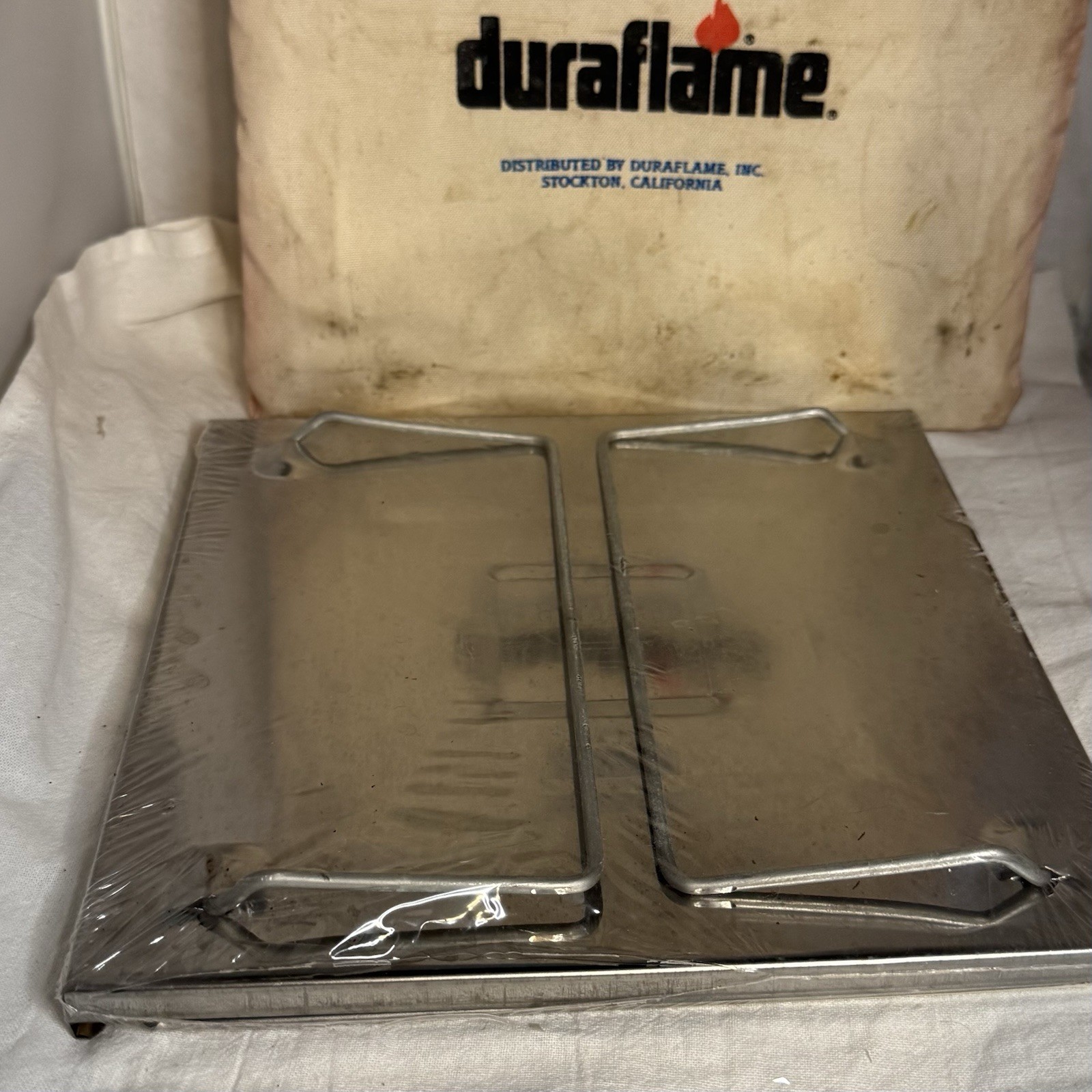 Vintage Duraflame Pyromid Barbecue Stainless Steel America’s Cup 1987 SEALED