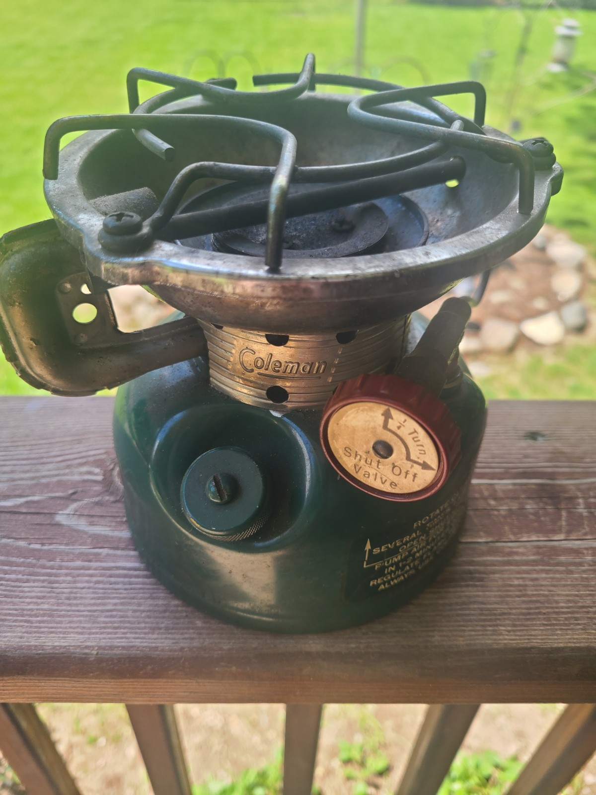 COLEMAN 502 SINGLE BURNER CAMP STOVE-JUNE 1966- Works Great.
