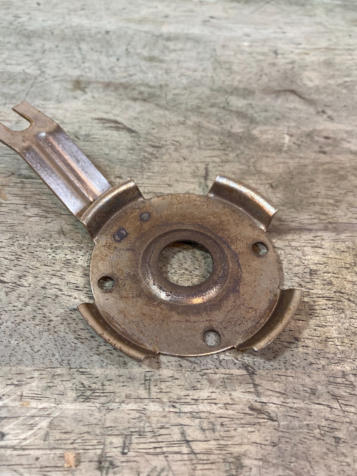 Coleman 502 Stove – Burner Support Bracket