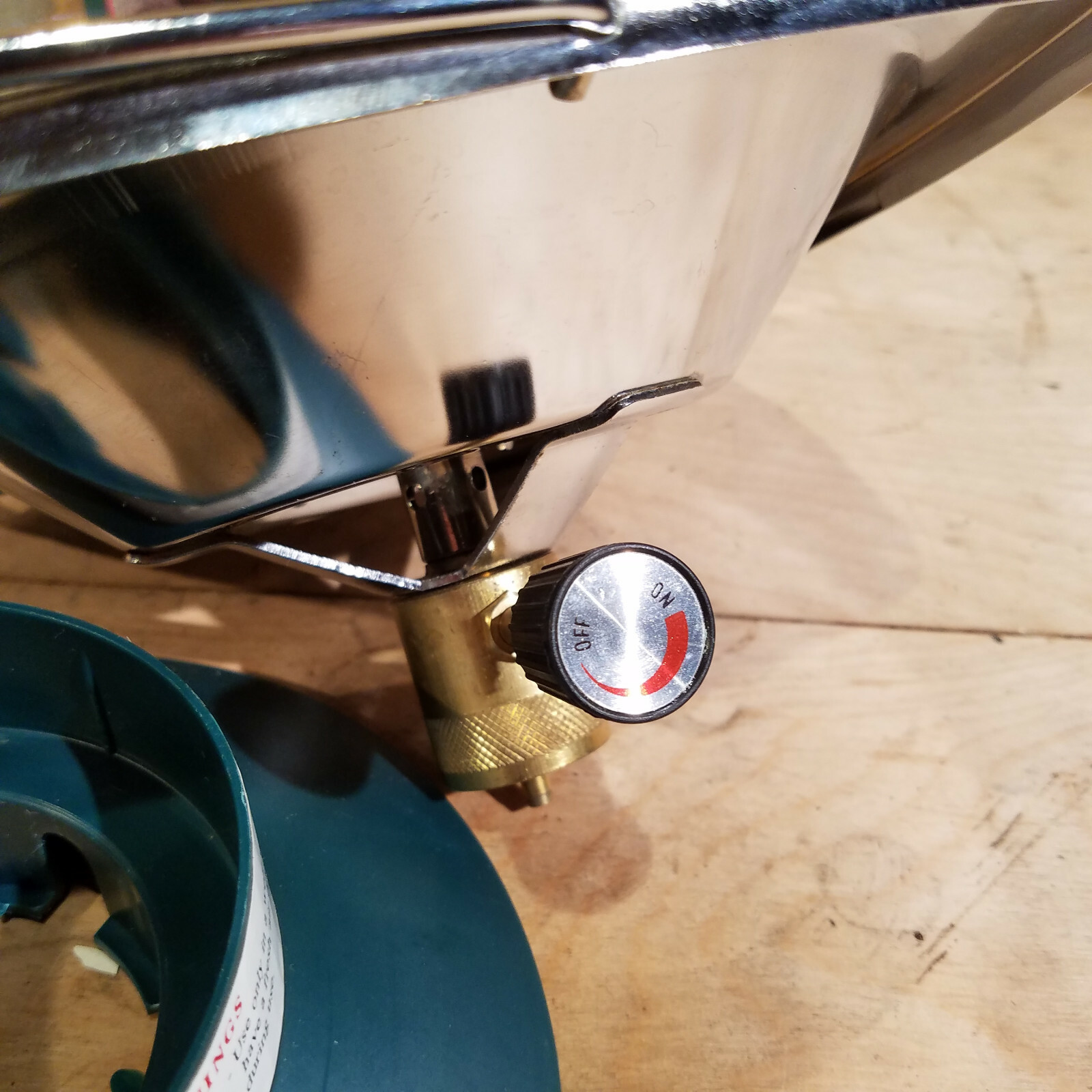 Greatland Single Burner Propane Camp Stove 8000 BTU 7″ Square Swanky Barn