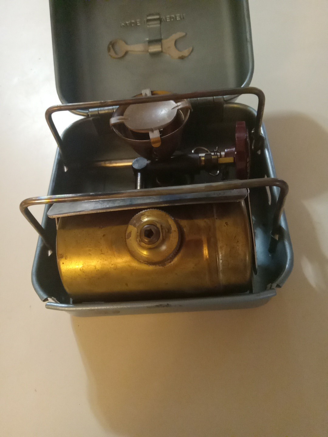Vintage Optimus Single Burner Backpacking Camp Stove 8R Made In Sweden