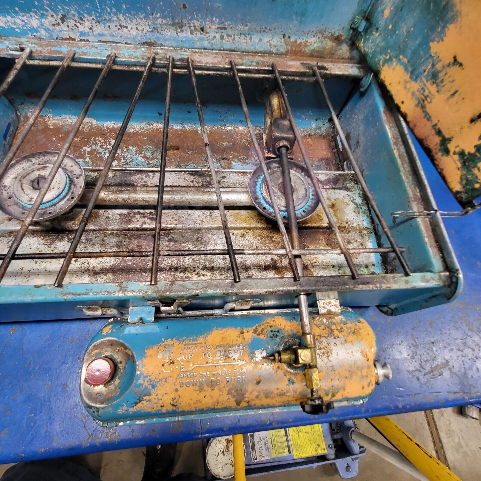 Vintage Sears 476.74970 Two Burner Camp Stove with Tank Blue Yellow Dated 1/66