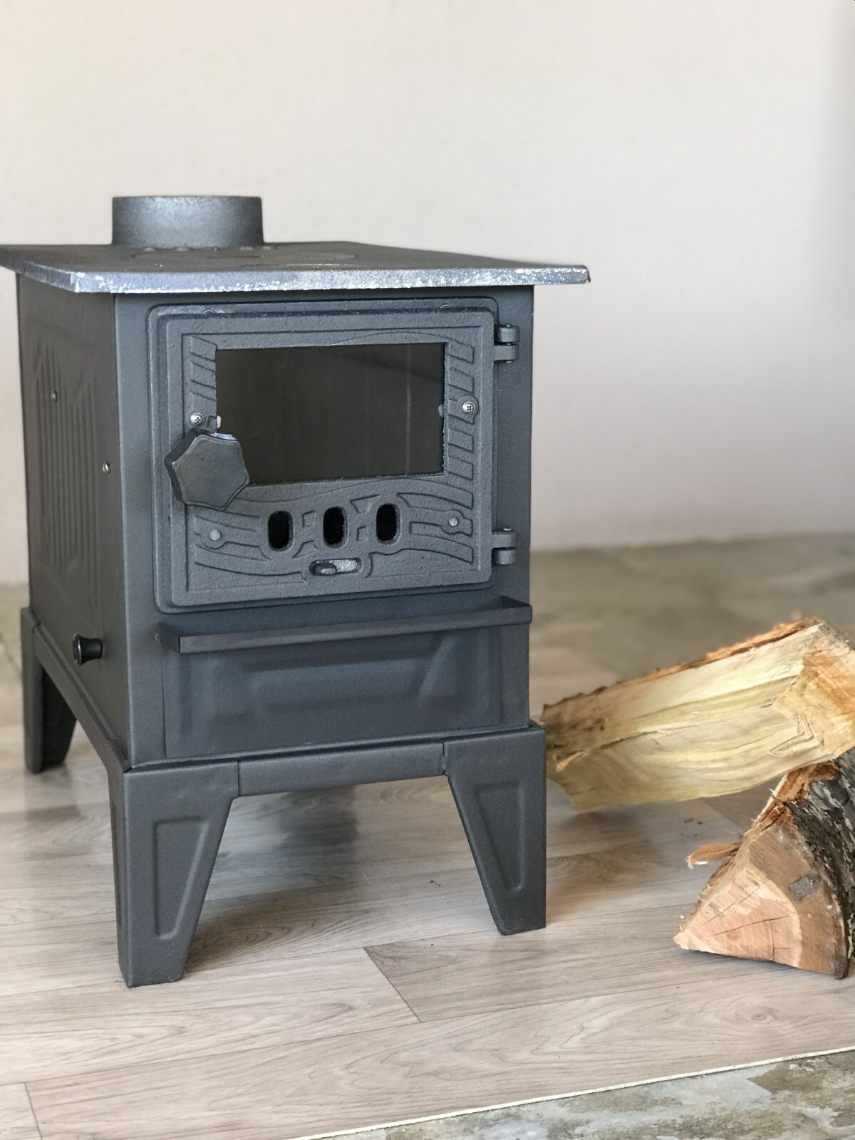 wood and coal burning cast iron stove, camping, caravan and tent stove