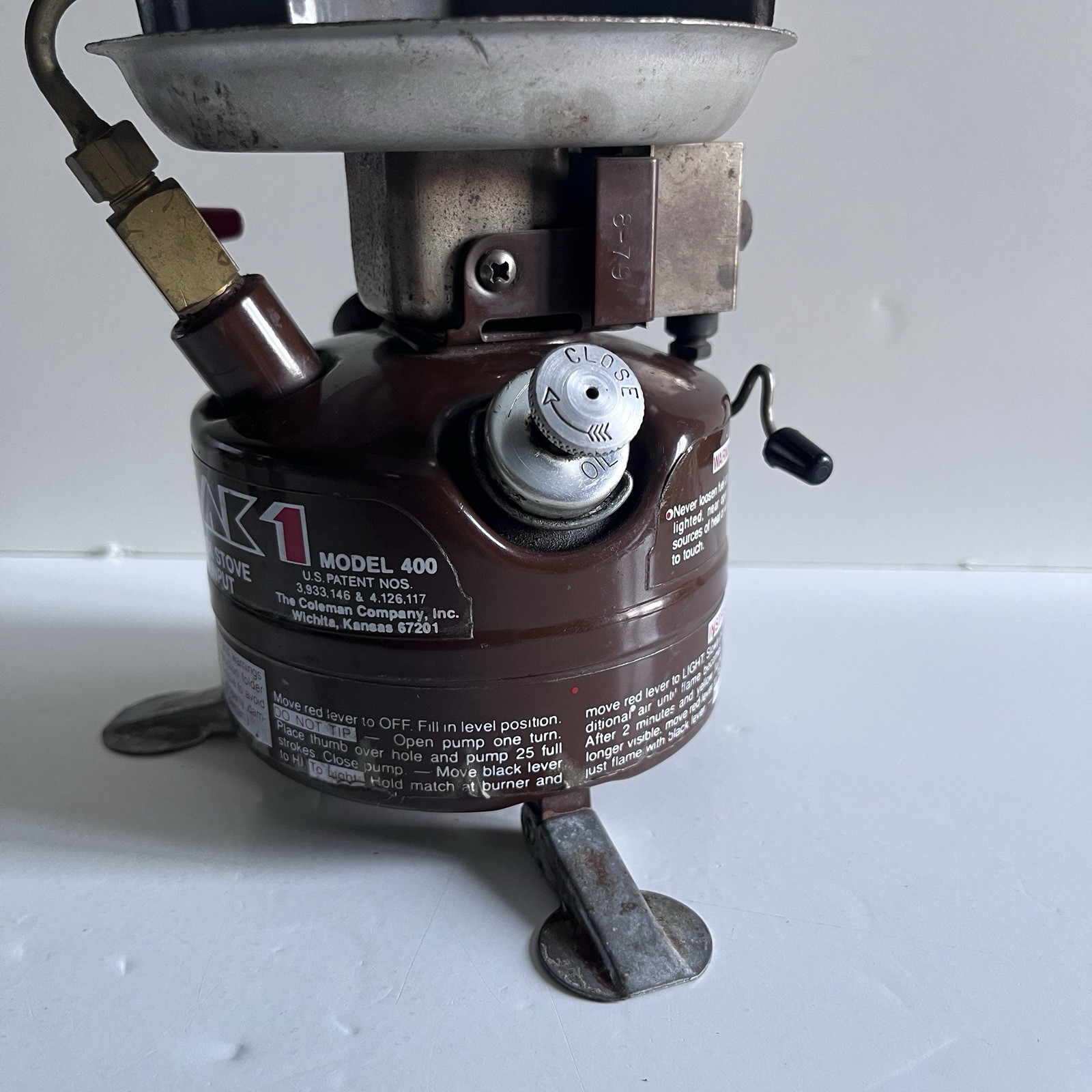 Vintage Coleman Peak 1 Model 400 Brown Backpack Camp Stove Working 8/79 Date