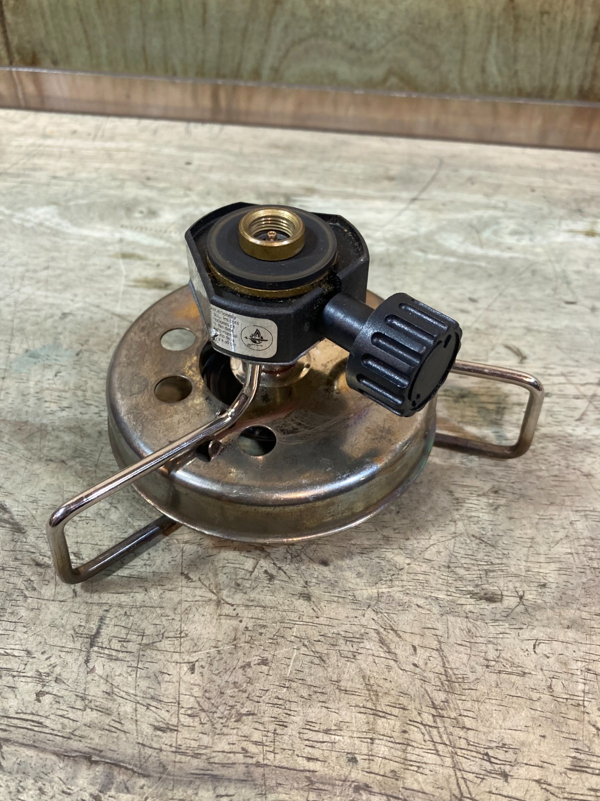 Older Coleman Peak One 3001-700T one burner backpacking stove butane/propane