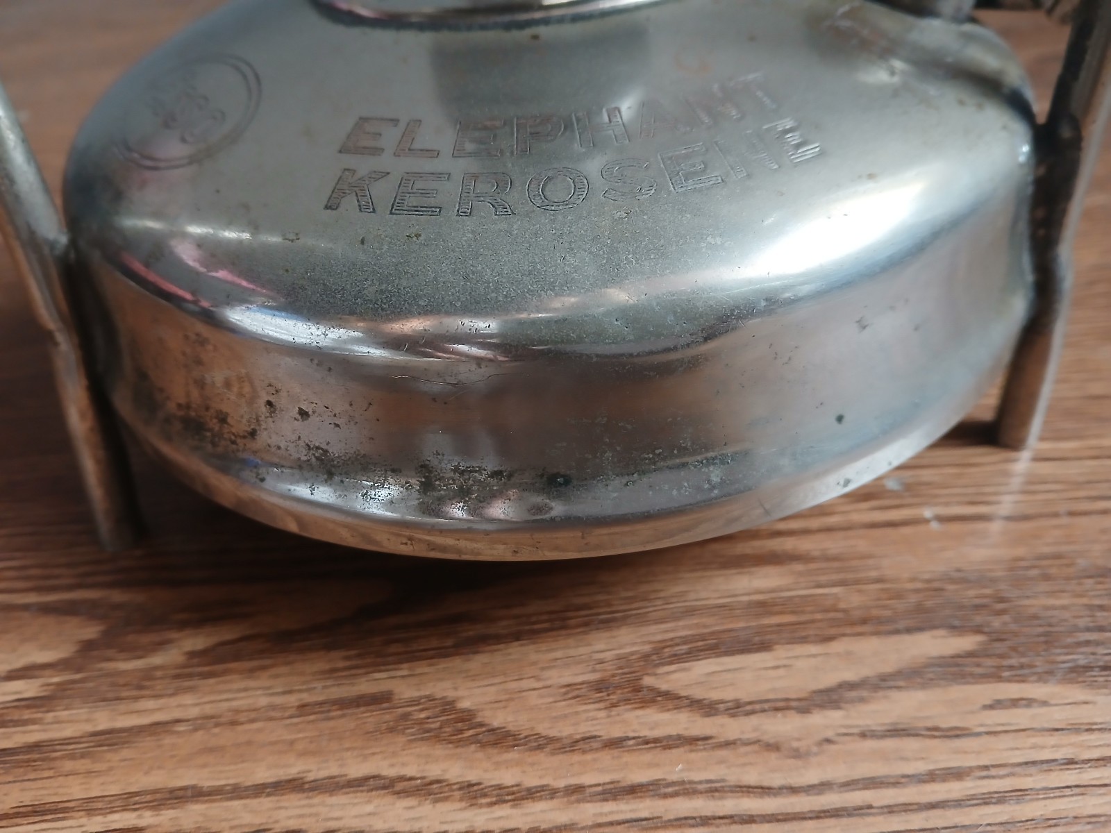 Rare vintage “ESSO” Gold mohar 1 F camping stove of 60’s made in India.