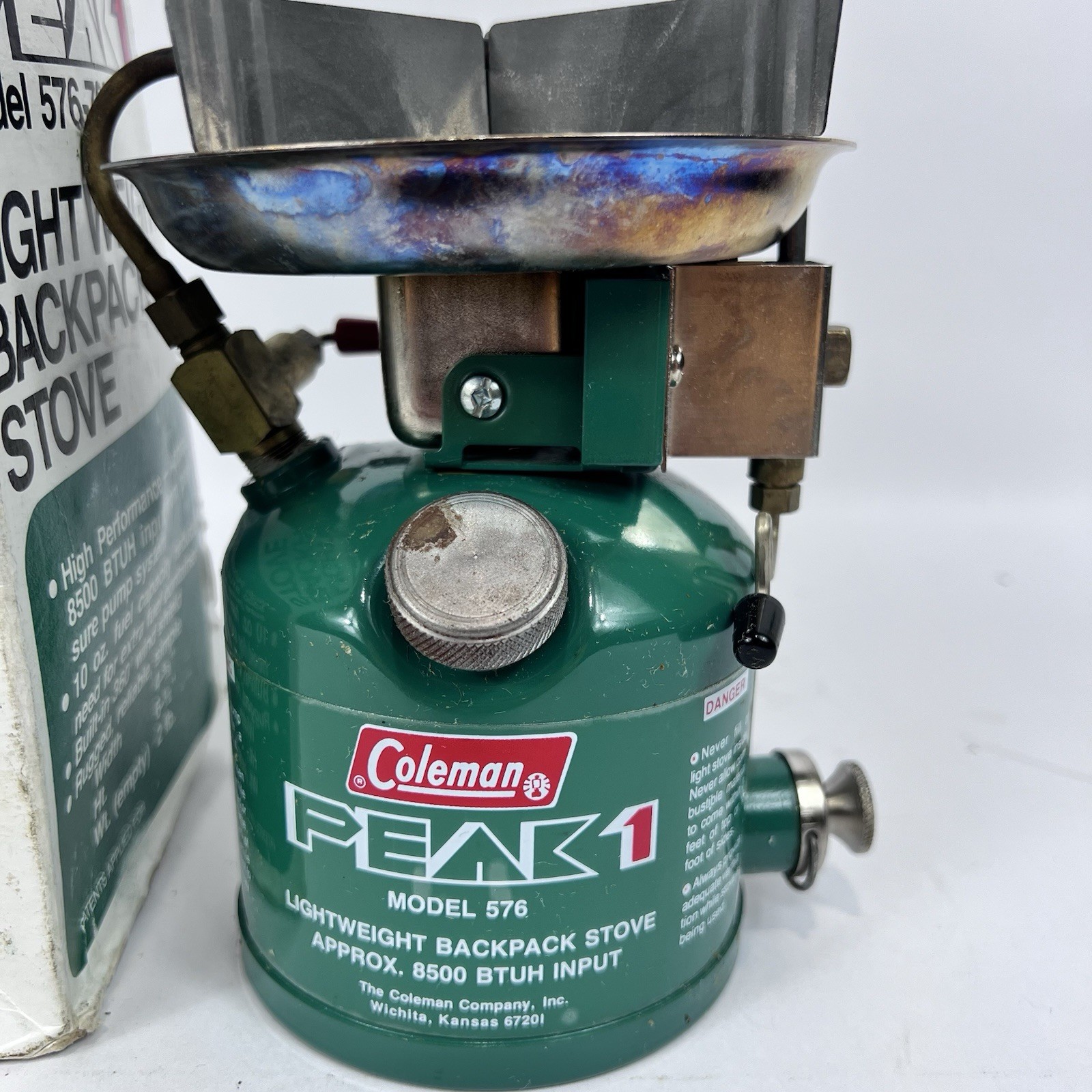 Vintage Coleman PEAK 1 Model 576 700 Lightweight Backpack Stove With Box