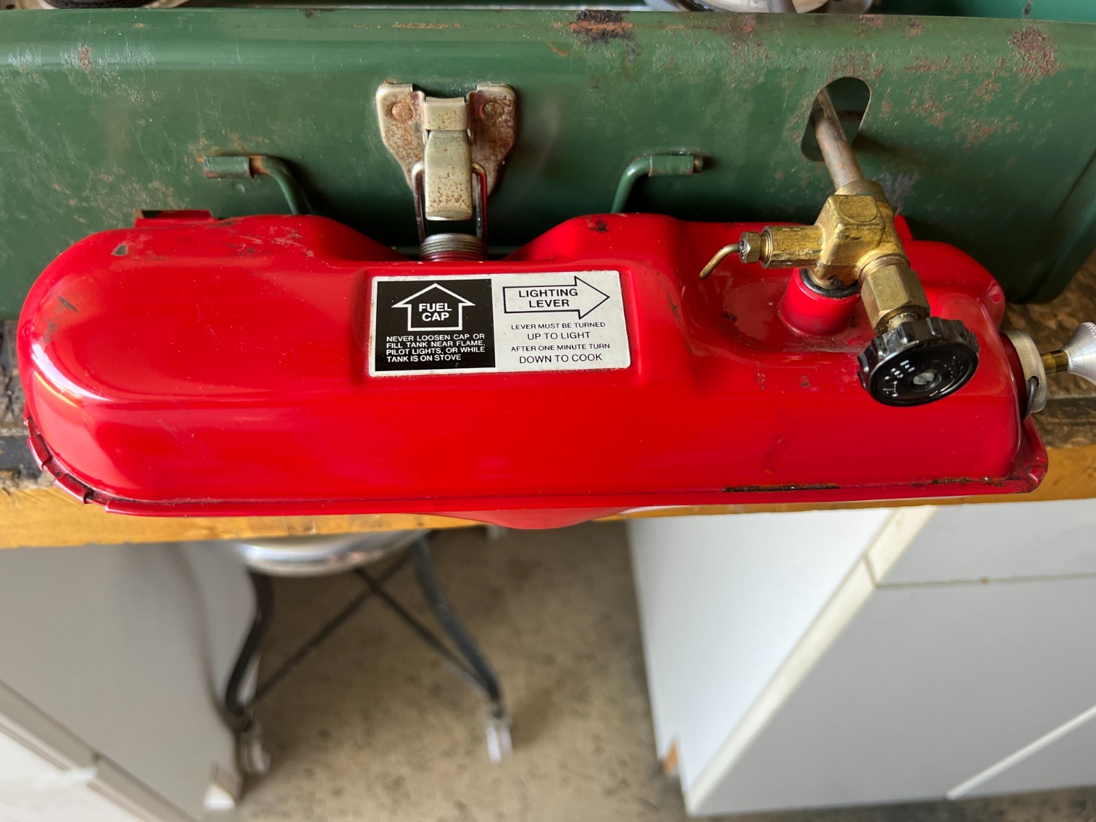 Coleman 425F Two Burner Gas Stove EX 11/82