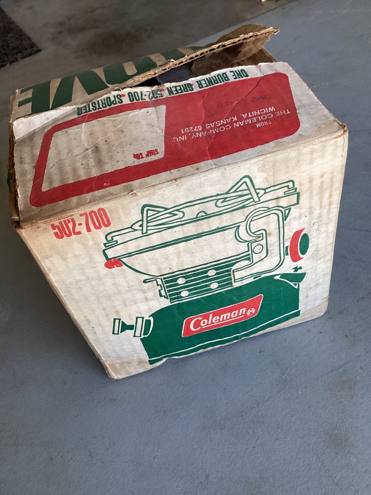 72 Vintage Coleman 502 Camp Stove w/ Box & Used Once Working USA