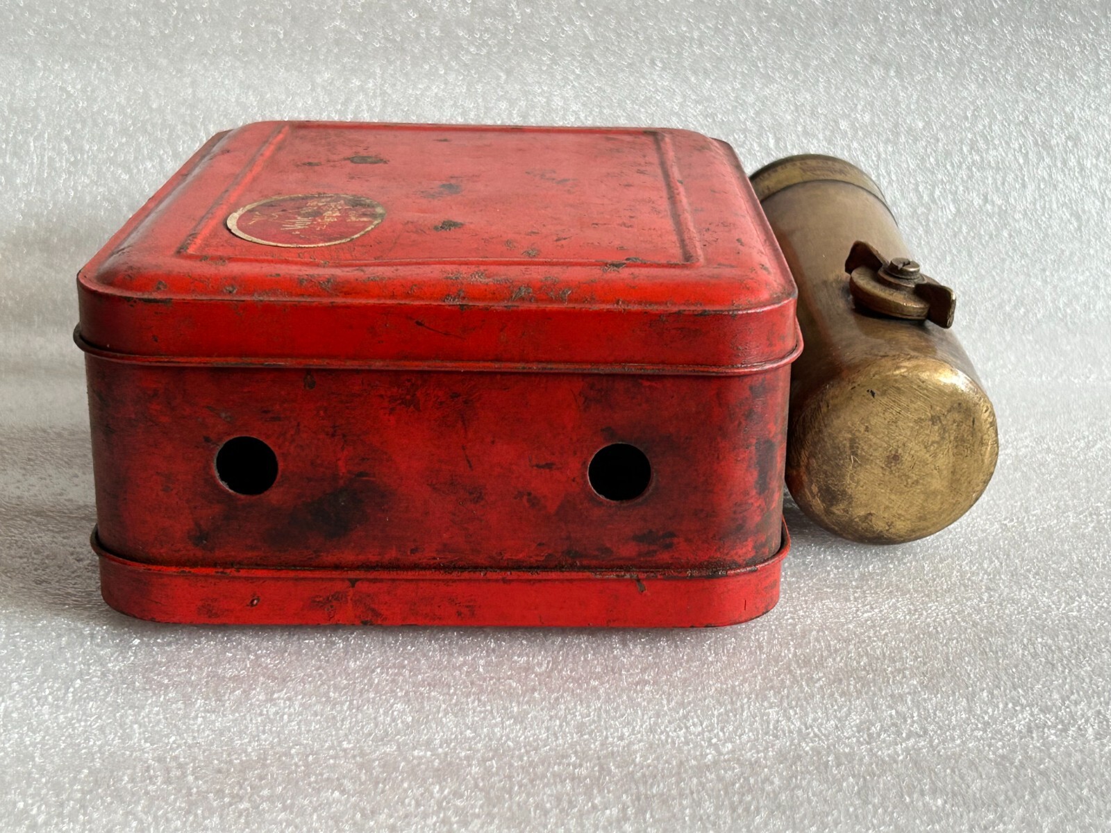 OLD VINTAGE VULCANO ALEMANIA BRASS KEROSENE CAMP STOVE WITH ORIGINAL TIN BOX