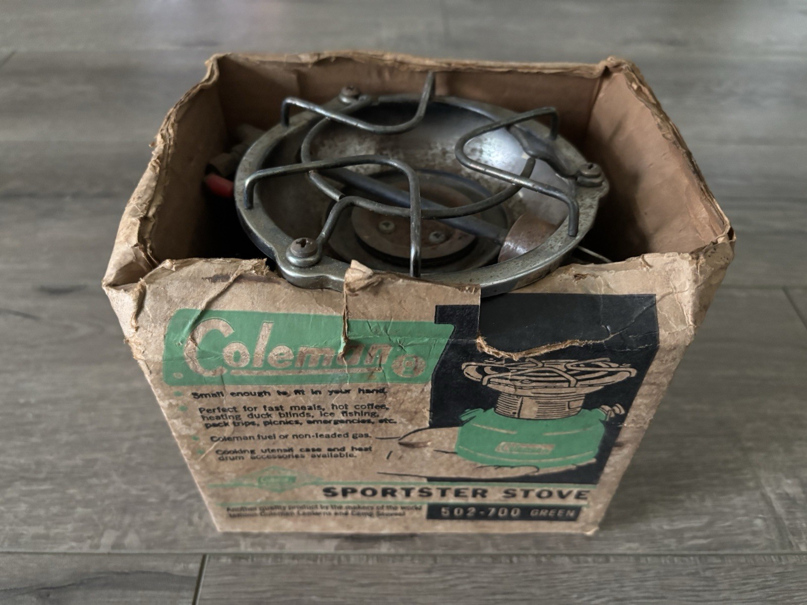 1962 Coleman Sportster 502-700 Stove Green