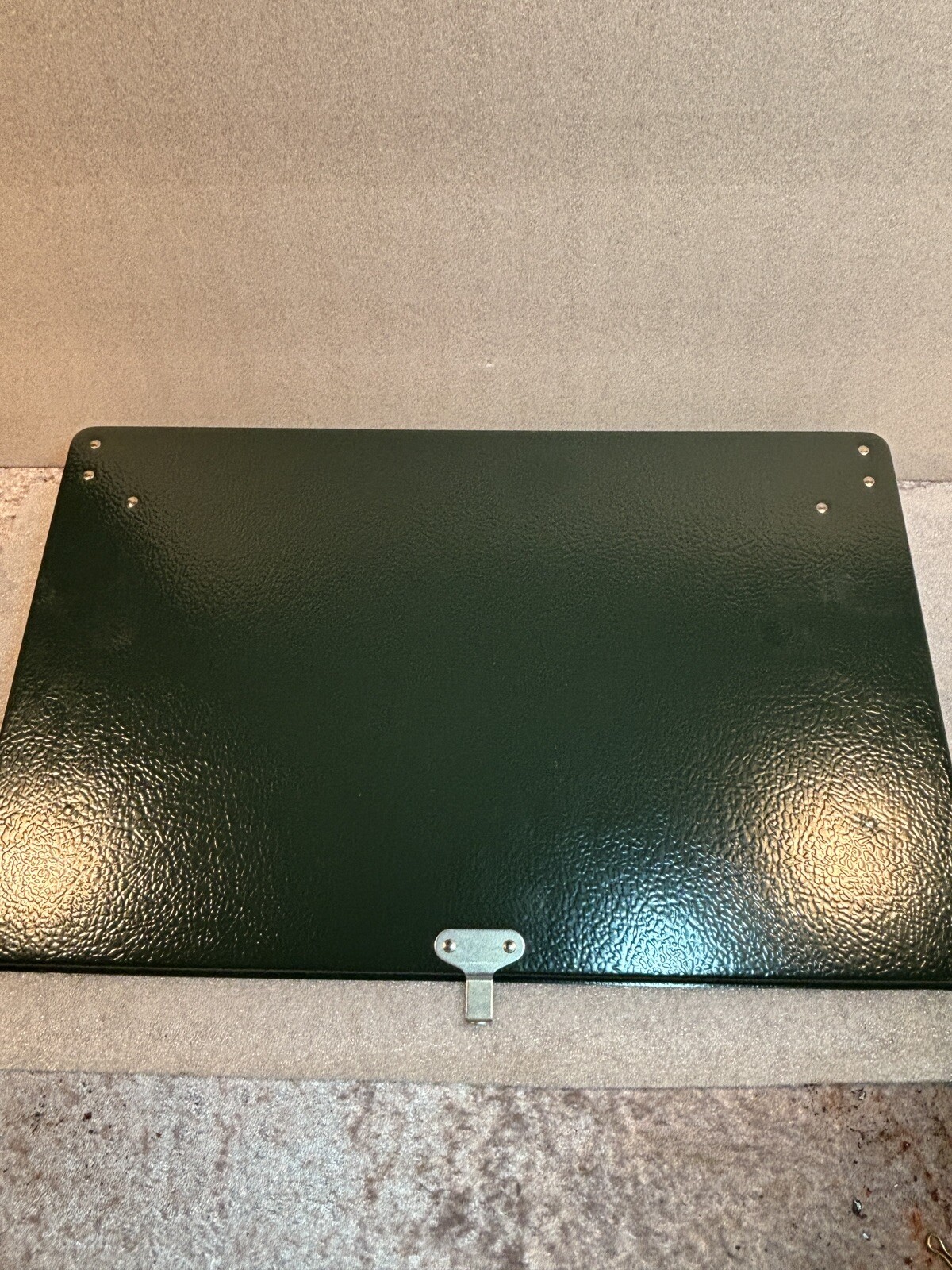 Coleman Stove NEW 425F Top & Side Wind Baffles. Very Nice!