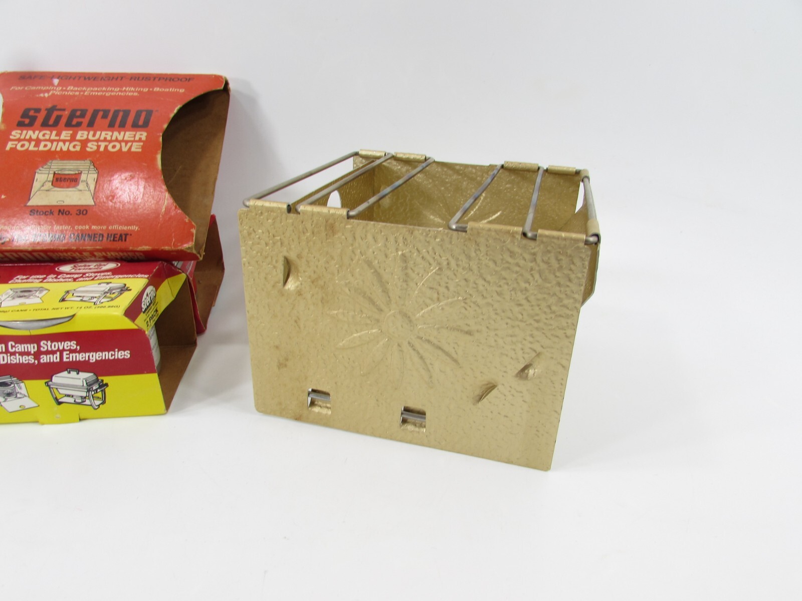 VTG. STERNO Folding Camp Stove Vintage Single Burner + 4 Cans 7 oz. Sterno Fuel