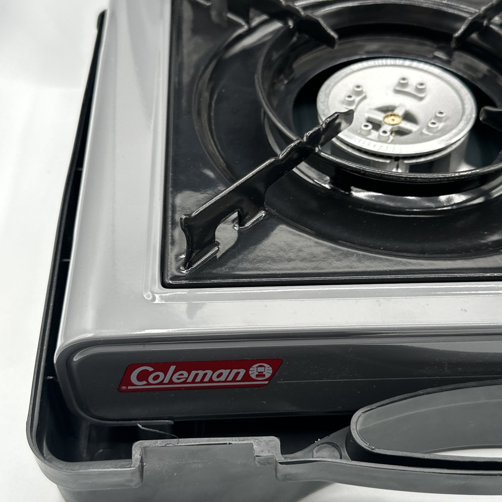 Coleman Portable 1-Burner Butane Gas Stove with Carry Case, Gray, 7650 BTU Max