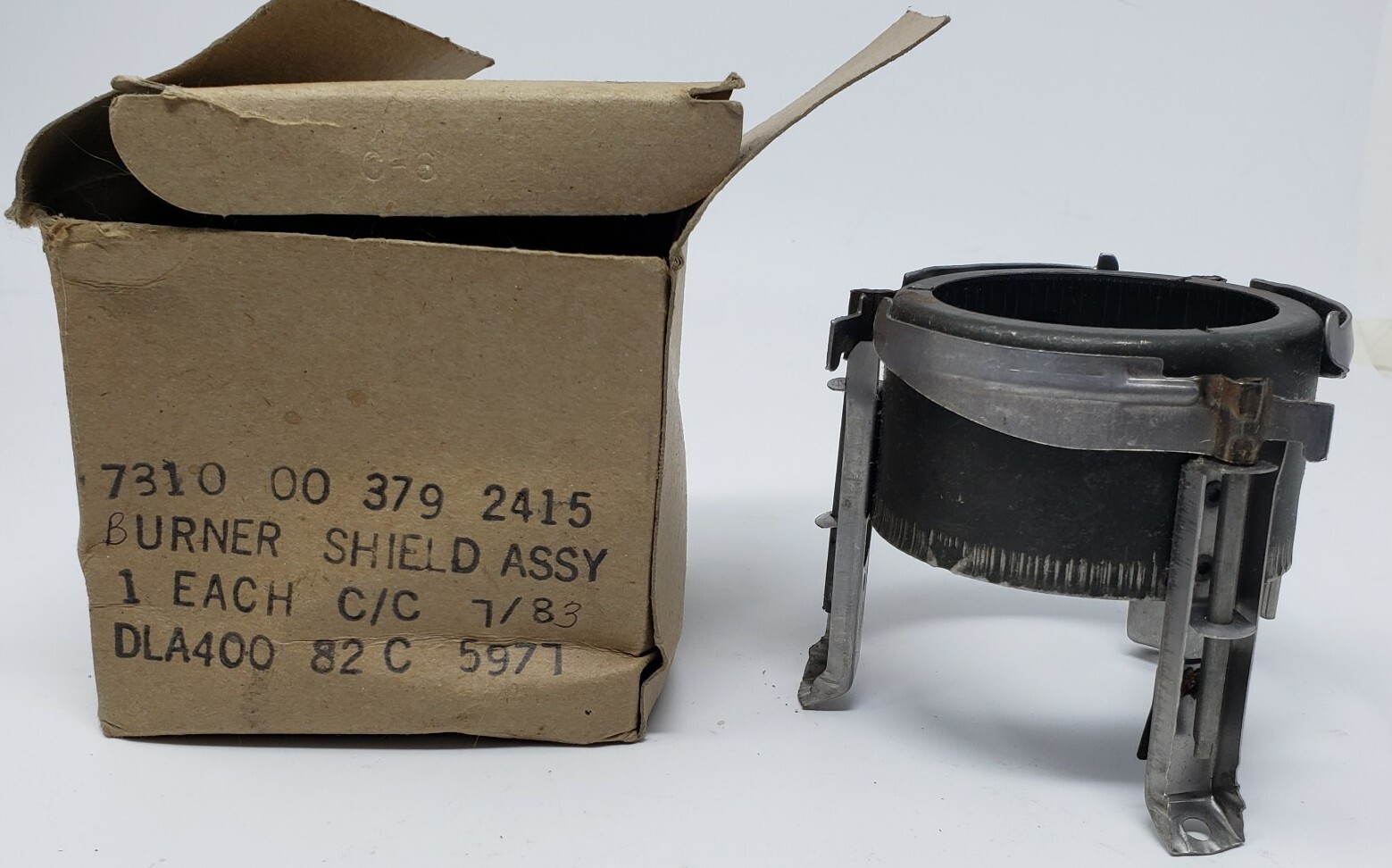 USGI Gas Camp Stove Burner Shield Assy NOS in BOX M1950 Original Good Display Pc